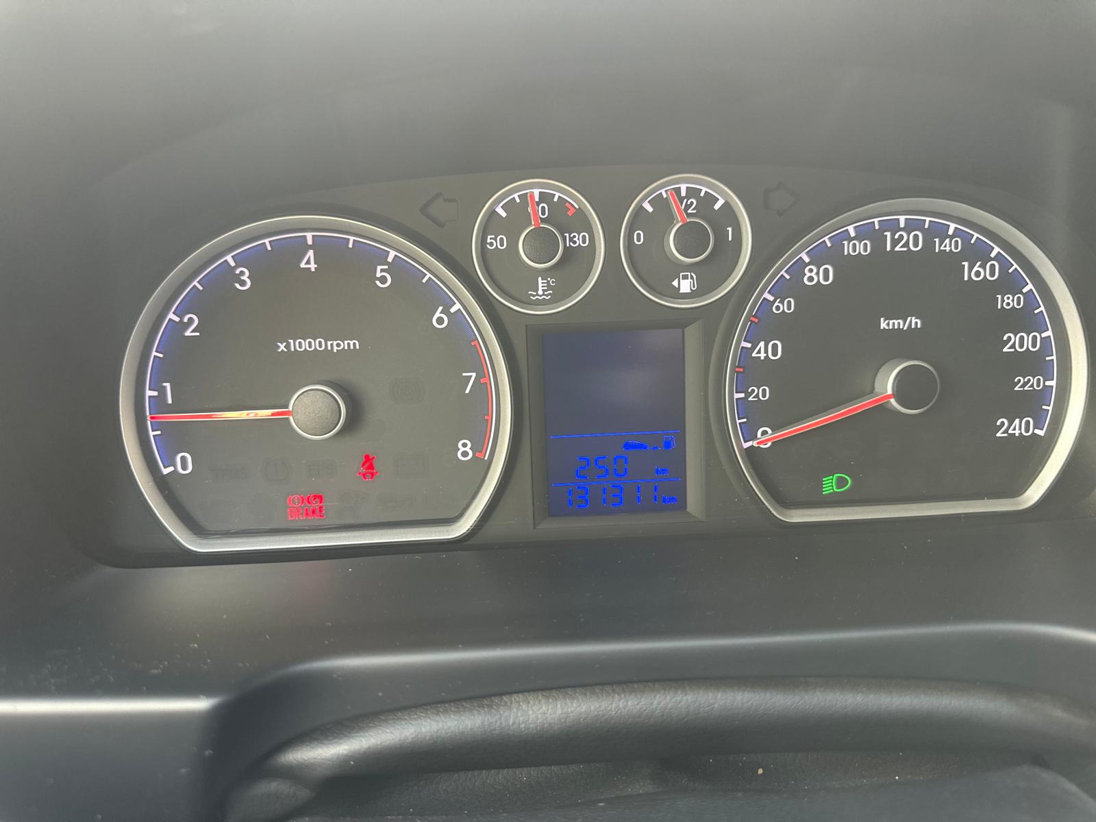 HYUNDAI i30 Wagon 1.4 Comfort-image-12