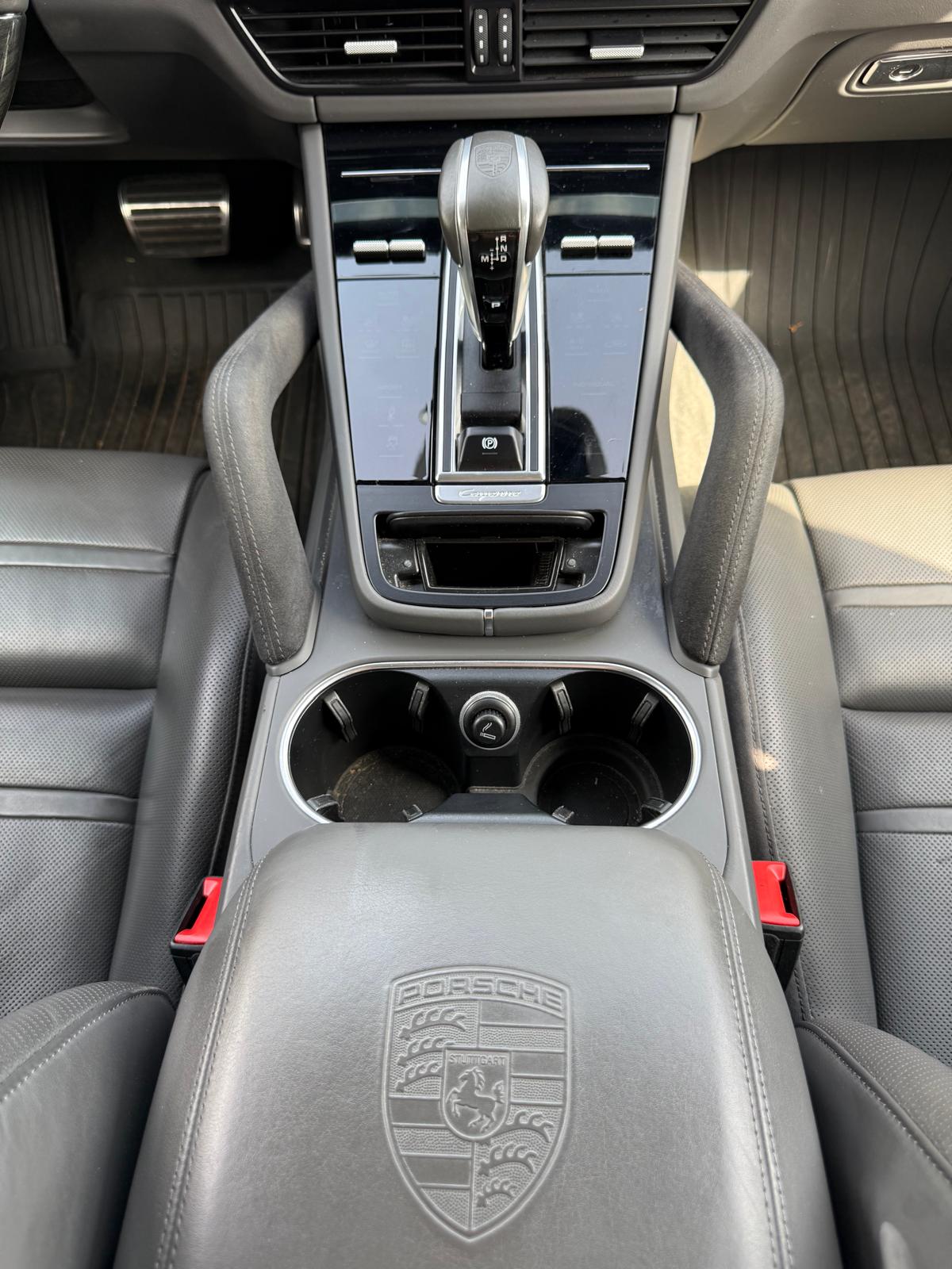 PORSCHE CAYENNE S 2.9 V6-image-7