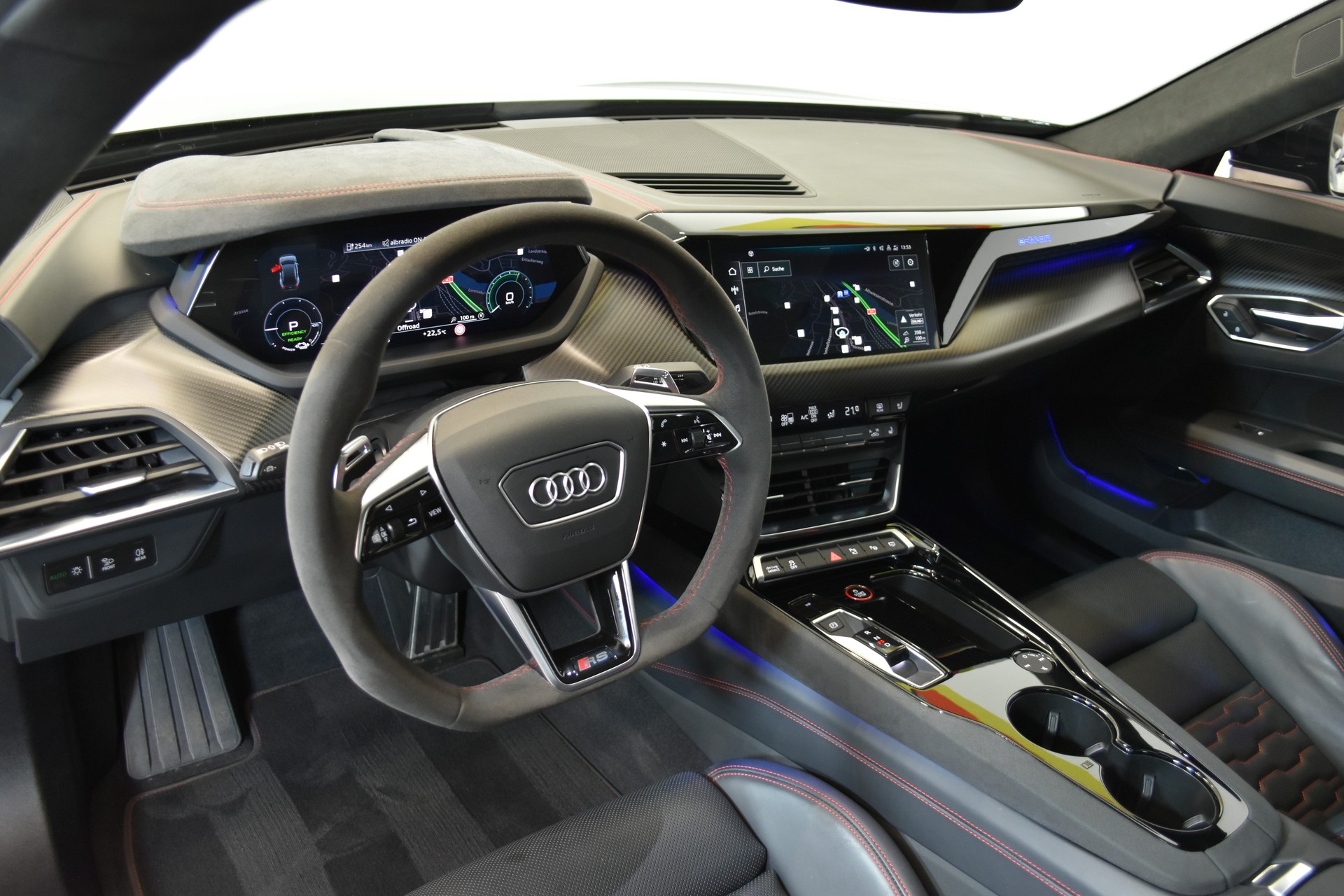 AUDI RS e-tron GT quattro-image-5