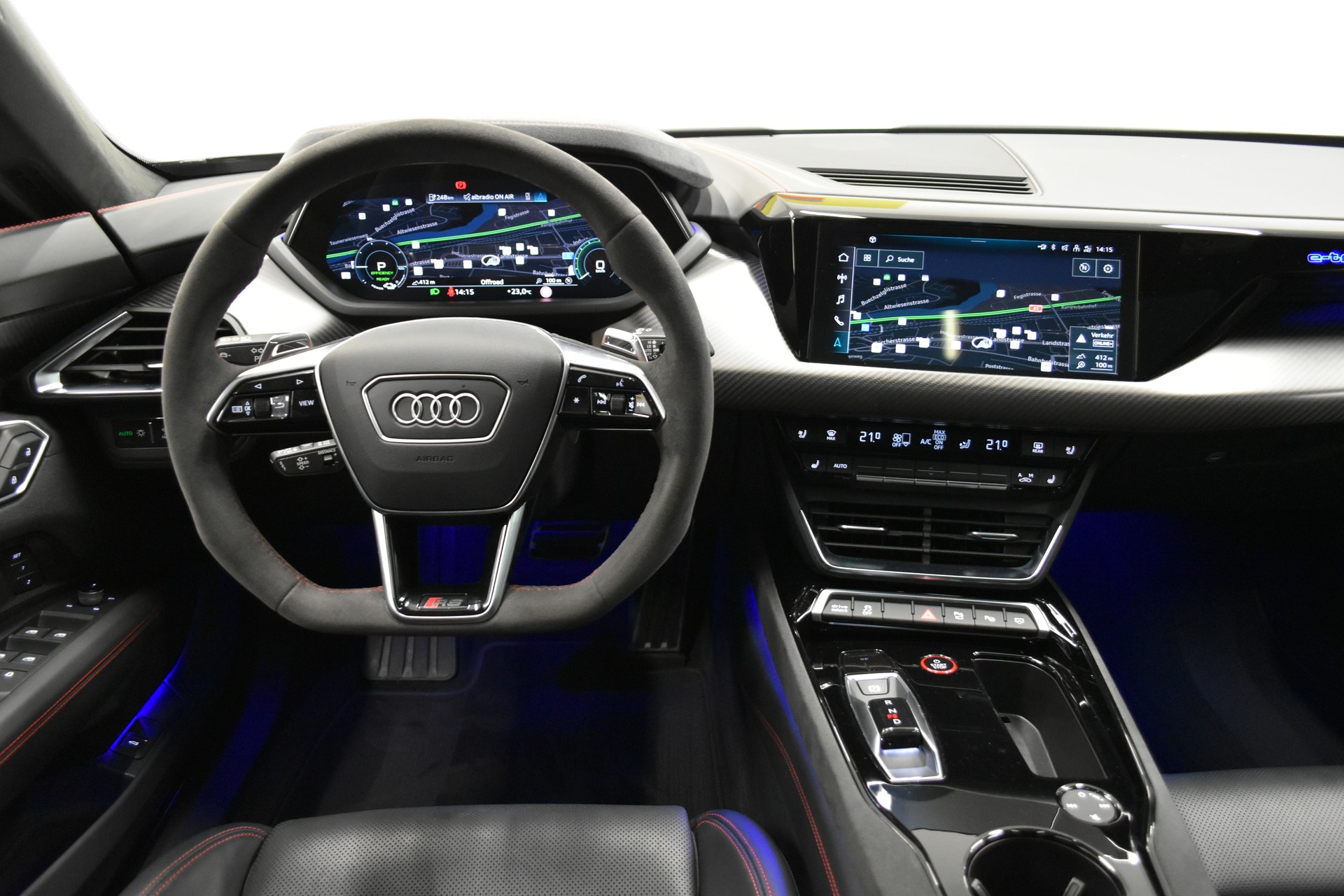 AUDI RS e-tron GT quattro-image-4