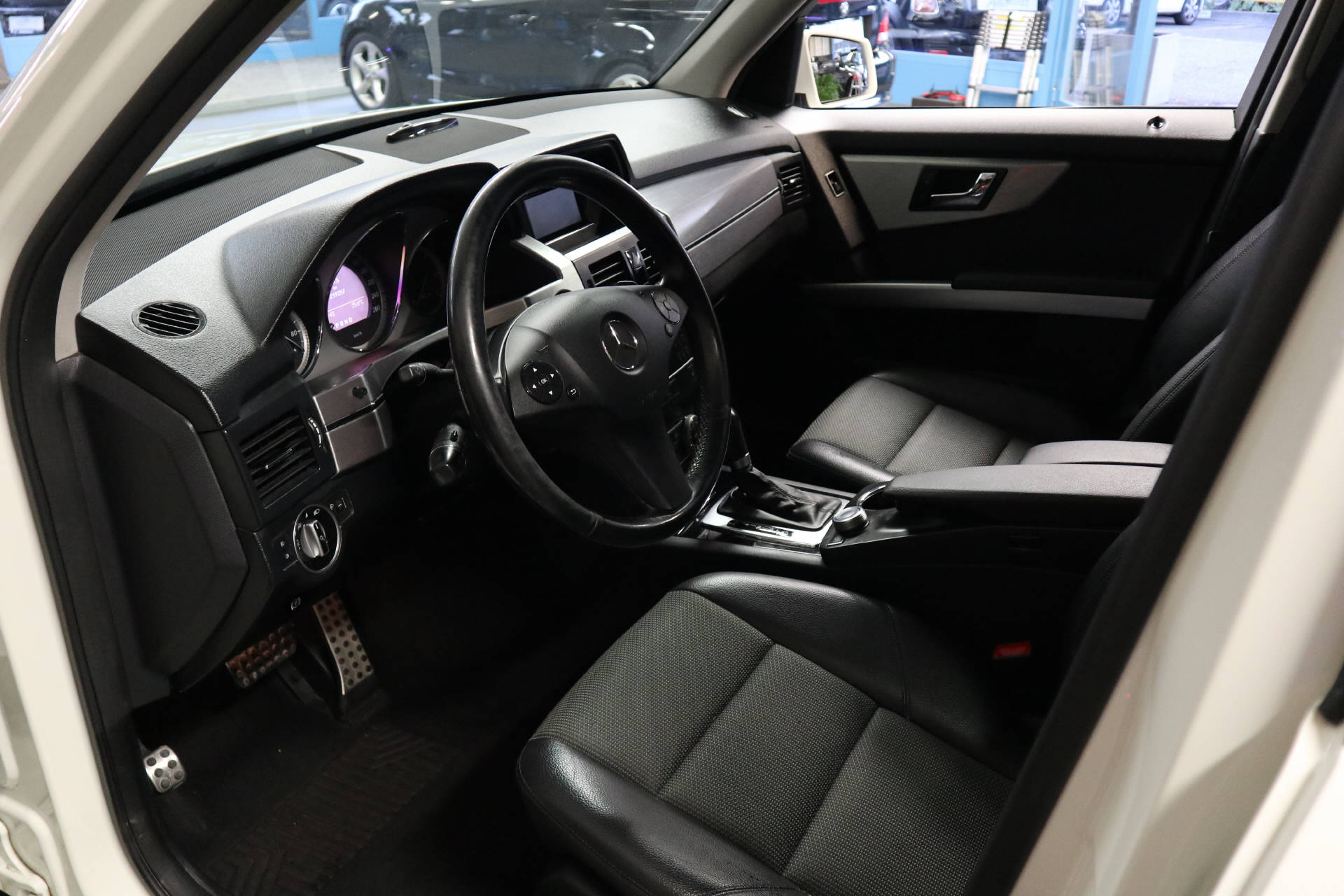 MERCEDES-BENZ GLK 220 CDI BlueEF 4m-image-10