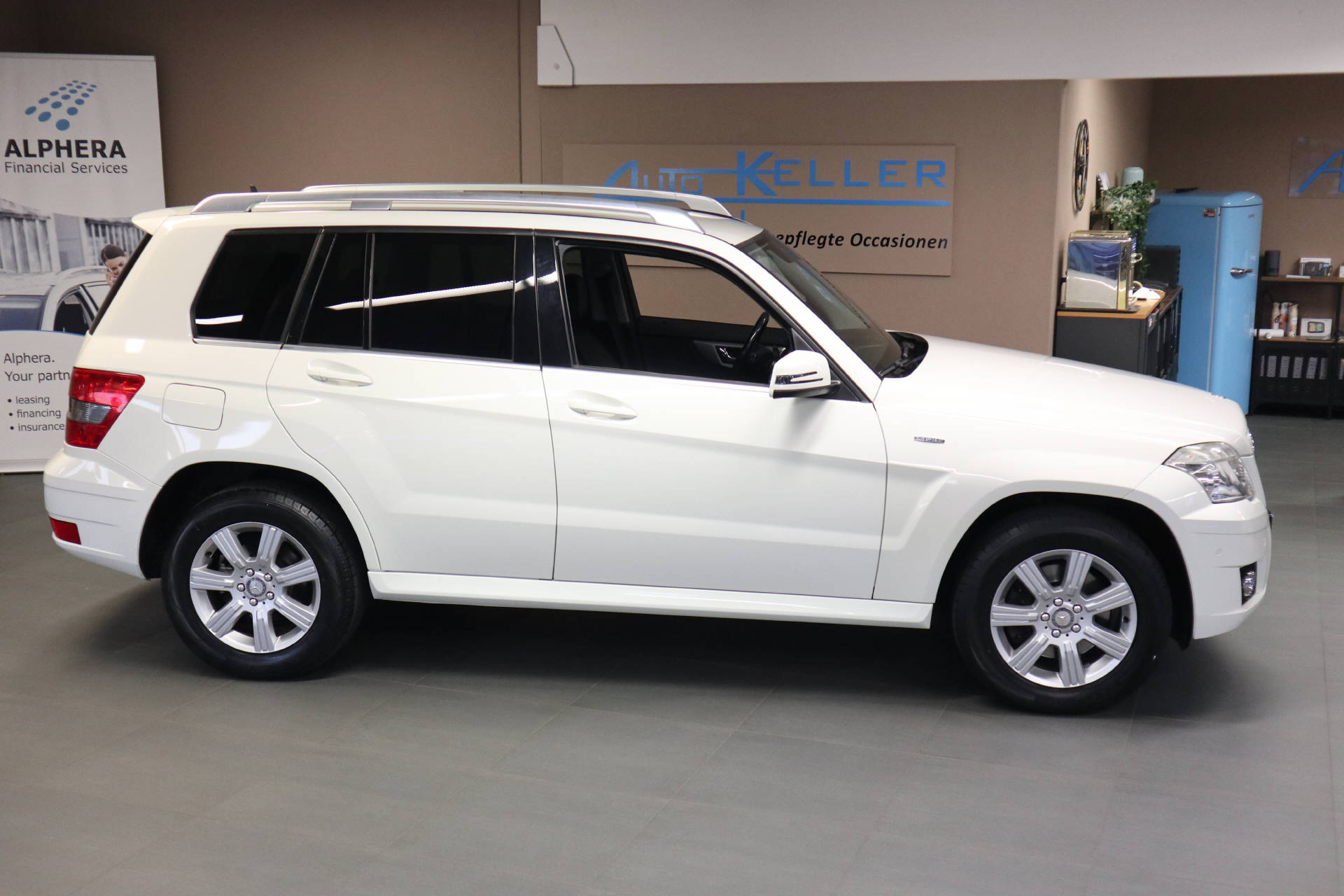 MERCEDES-BENZ GLK 220 CDI BlueEF 4m-image-1