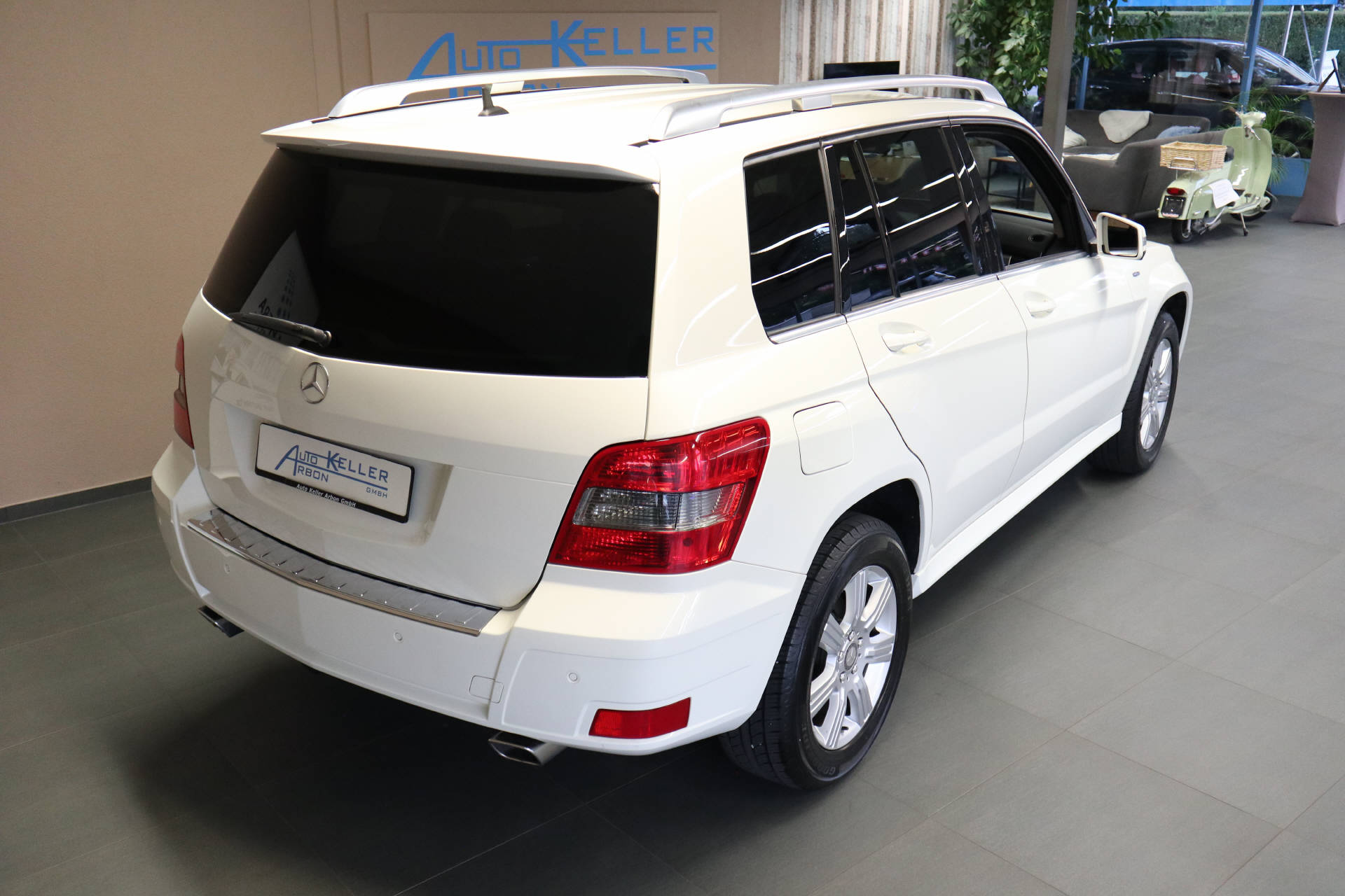 MERCEDES-BENZ GLK 220 CDI BlueEF 4m-image-6