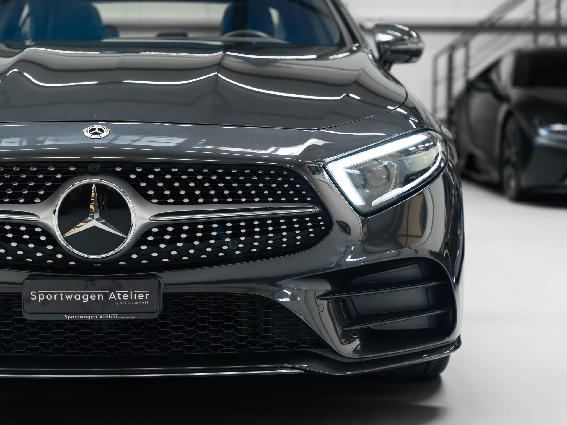 MERCEDES-BENZ CLS 450 4Matic AMG Line 9G-Tronic-image-15