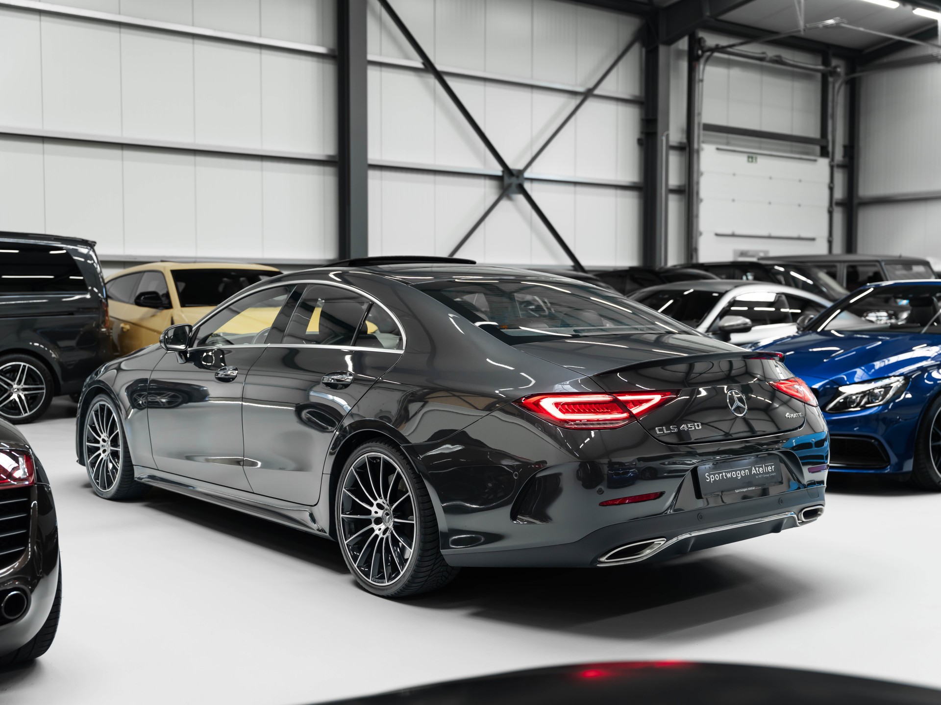 MERCEDES-BENZ CLS 450 4Matic AMG Line 9G-Tronic-showroom-element-1