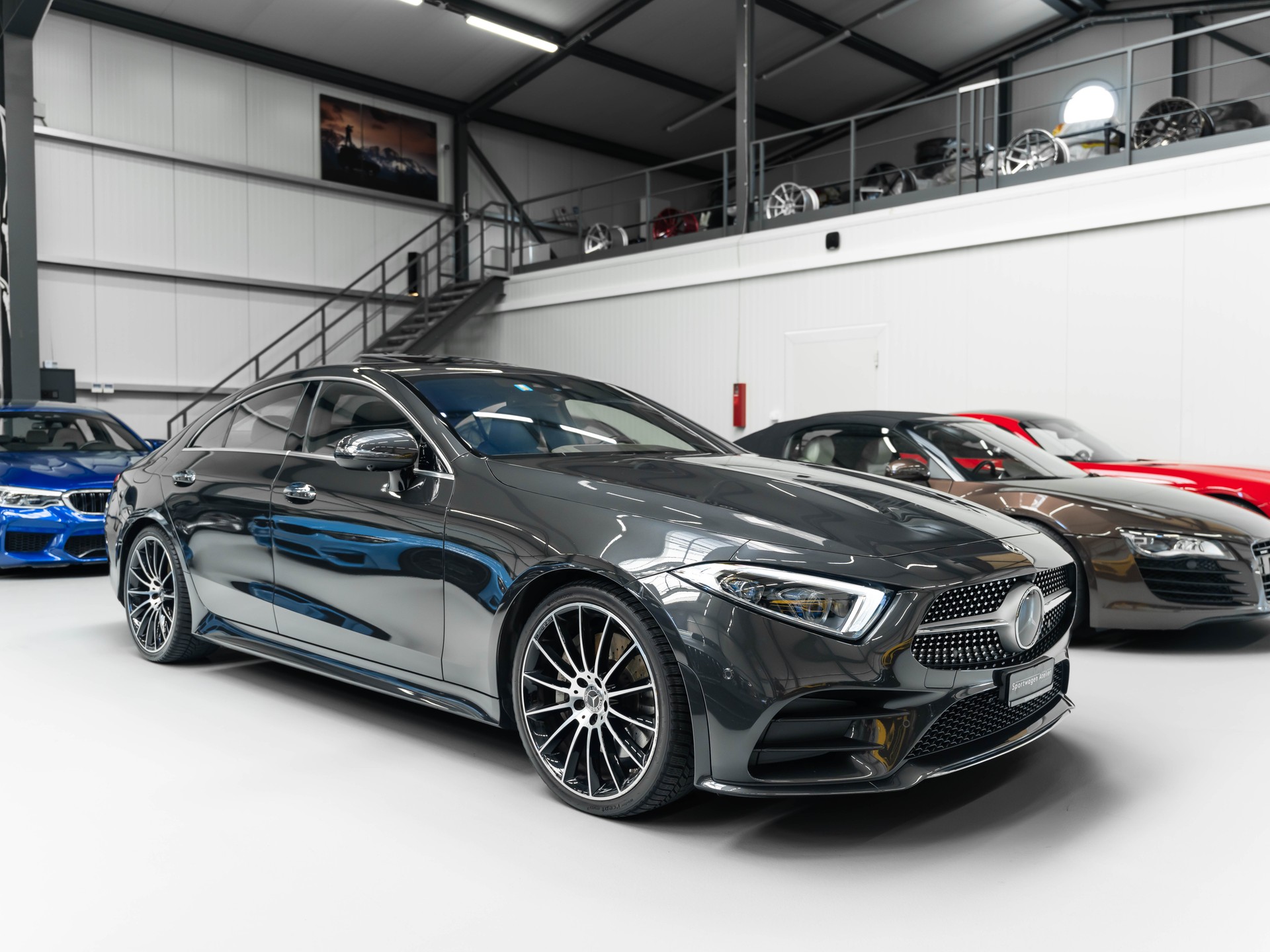 MERCEDES-BENZ CLS 450 4Matic AMG Line 9G-Tronic-image-4