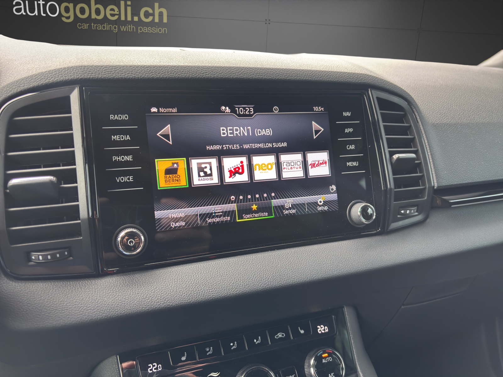SKODA Karoq 2.0 TDI CR Sport Line 4x4 DSG-image-8