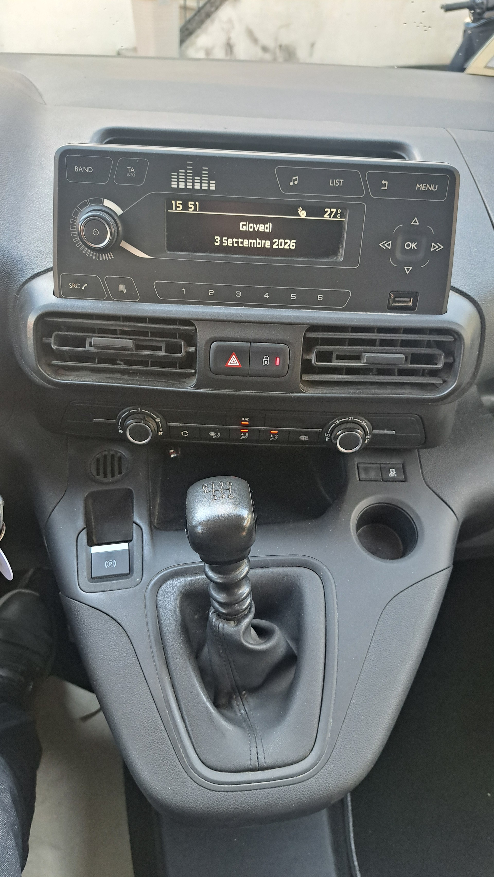 OPEL Combo 1.2 Cargo Essentia start/stop-image-15