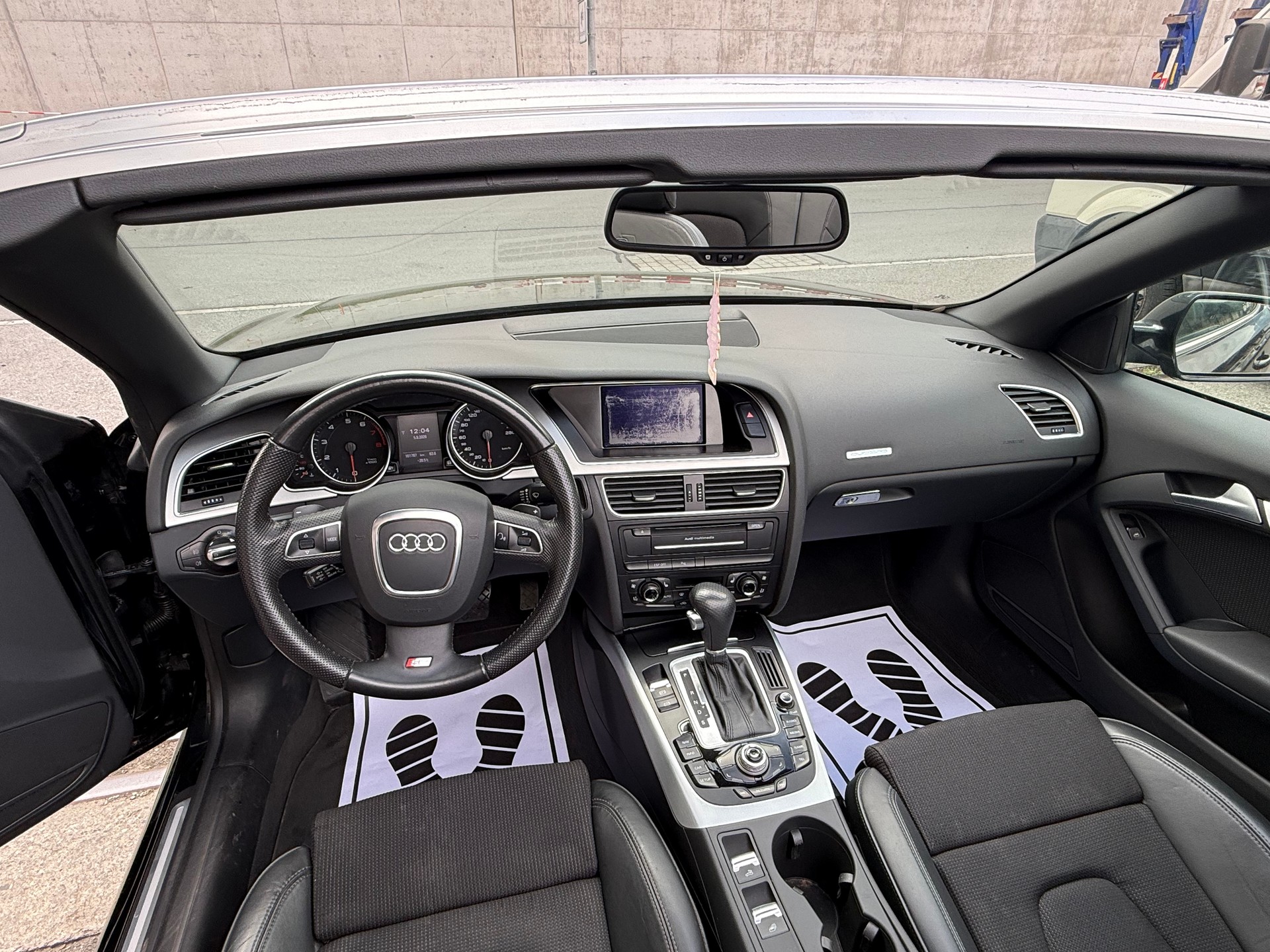 AUDI A5 Cabriolet 2.0 TFSI quattro S-tronic-image-8