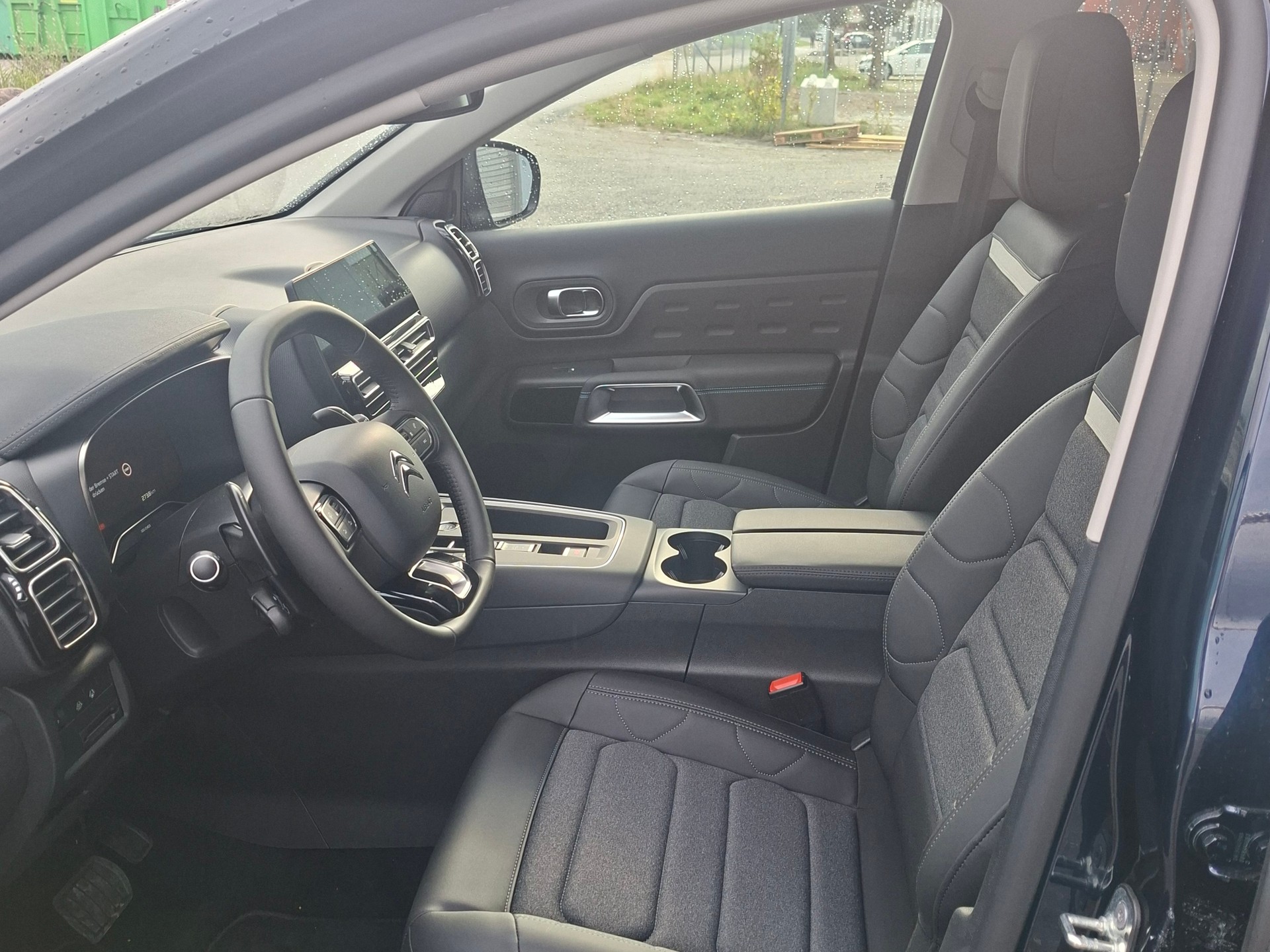 CITROEN C5 Aircross 1.2 HEV Max-image-6