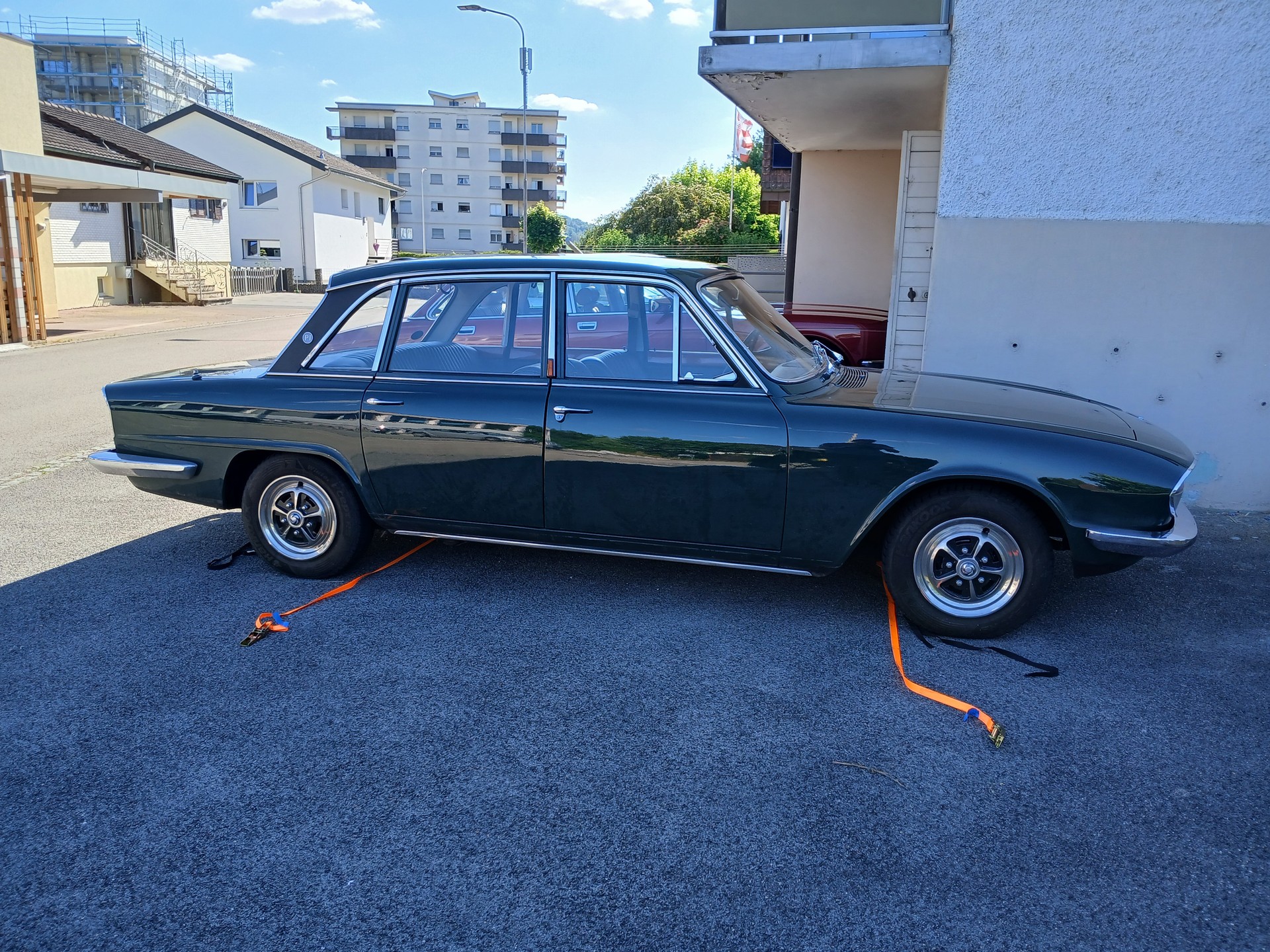 TRIUMPH 2500 PI MK2-image-9