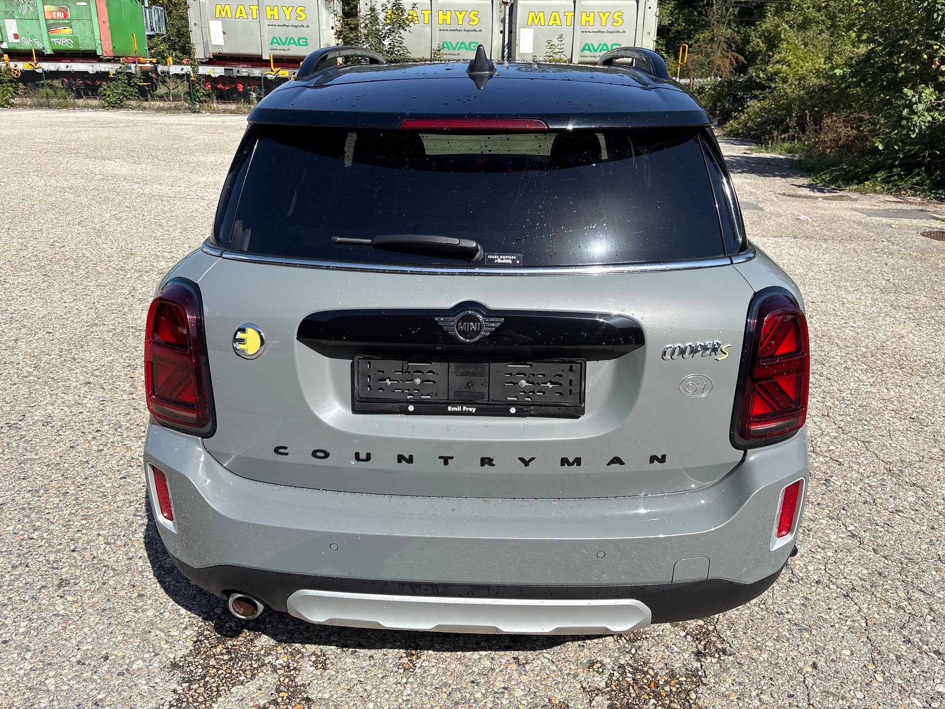 MINI Countryman Cooper SE ALL4 PHEV Steptronic-image-3