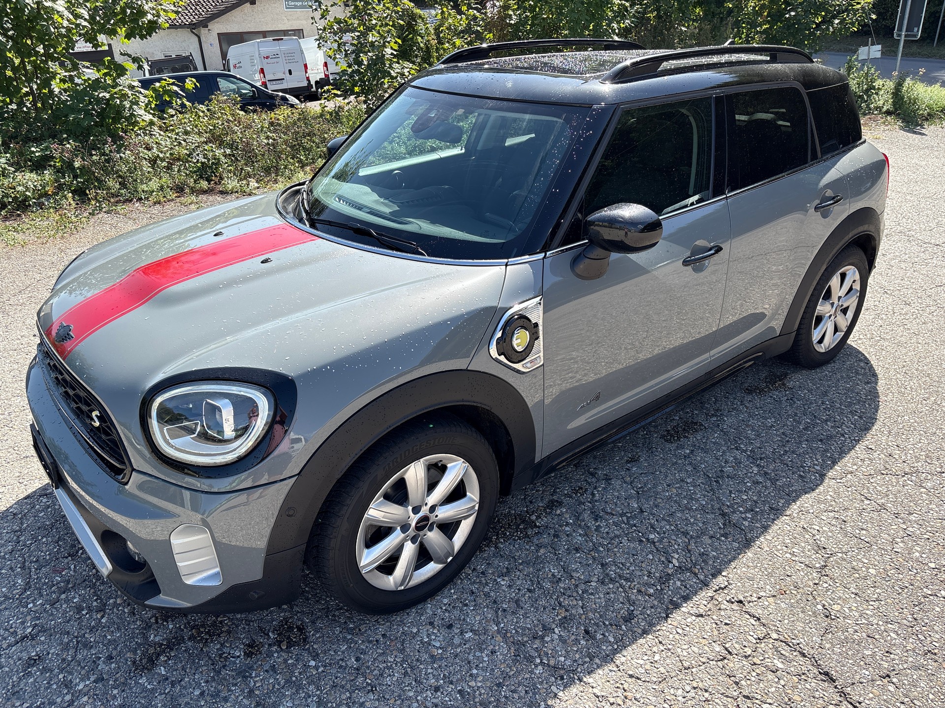 MINI Countryman Cooper SE ALL4 PHEV Steptronic-image-1
