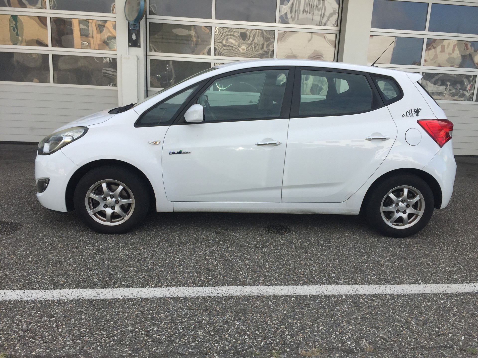 HYUNDAI iX20 1.4 Comfort-image-10
