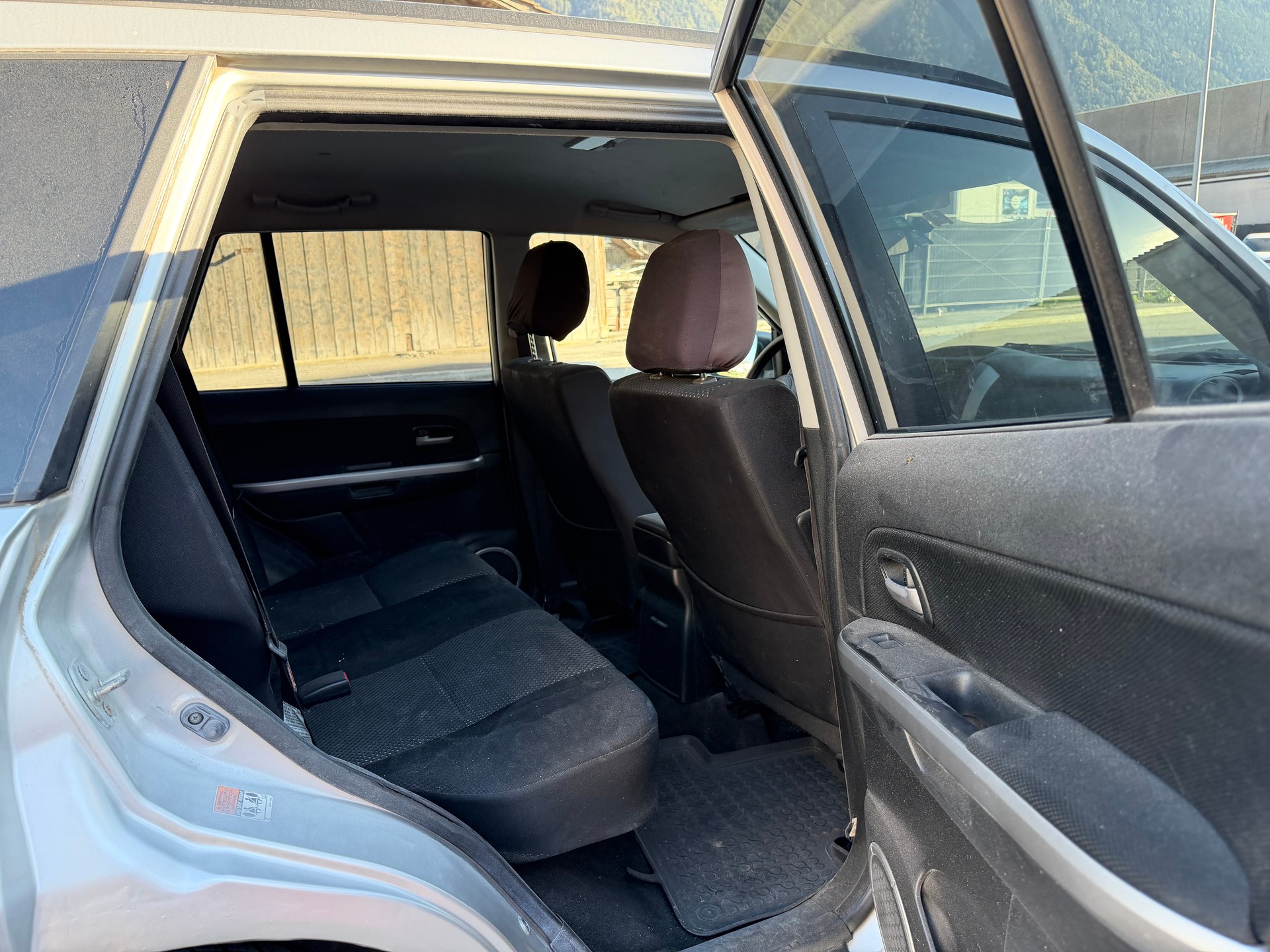 SUZUKI Grand Vitara 2.0 16V Top-image-2