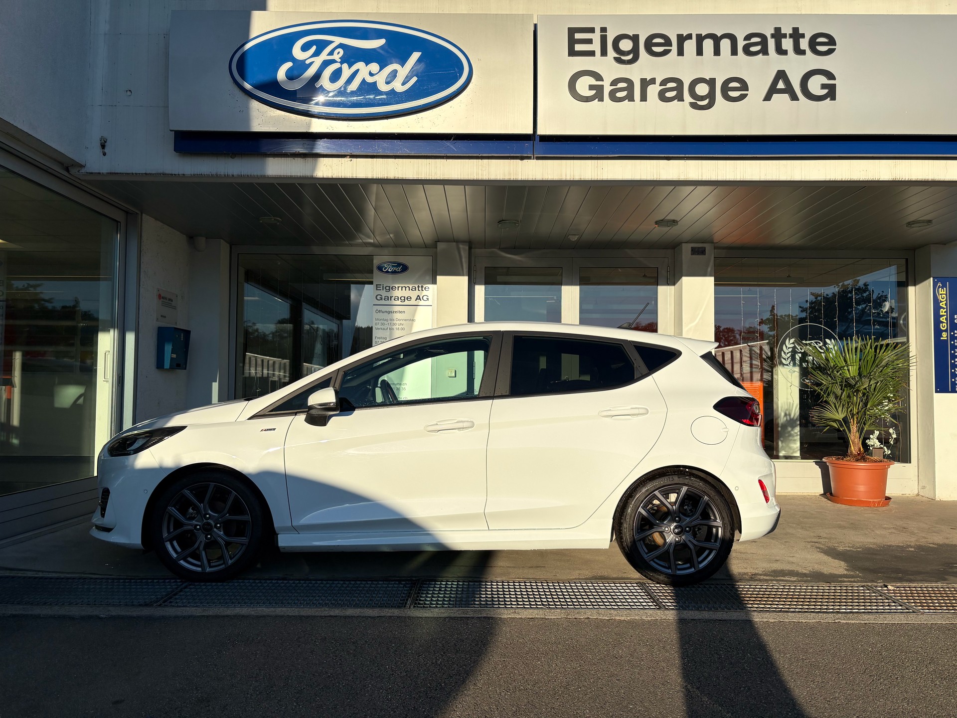 FORD Fiesta 1.0 SCTi MHEV ST Line X Automat-image-5