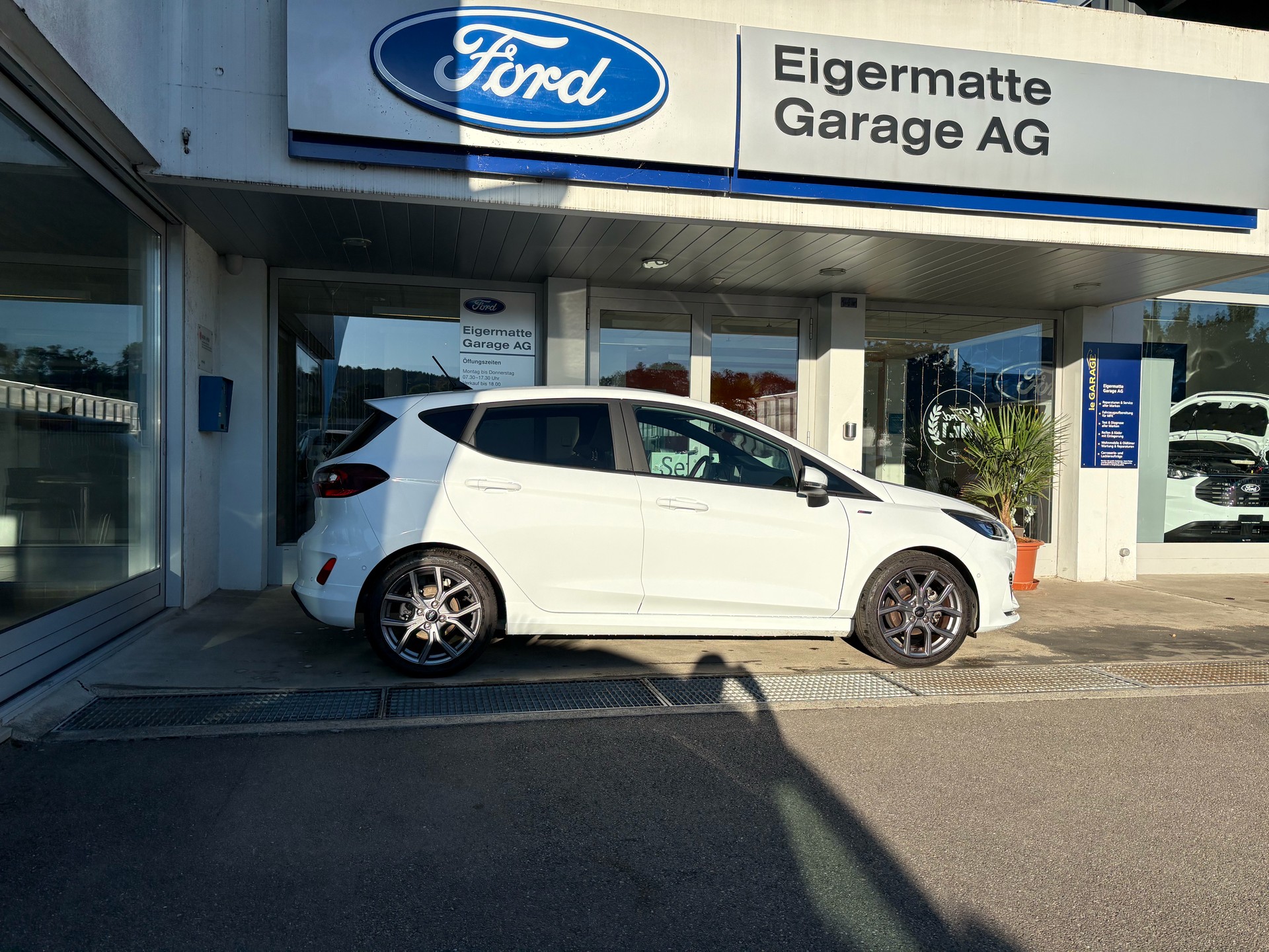 FORD Fiesta 1.0 SCTi MHEV ST Line X Automat-image-0