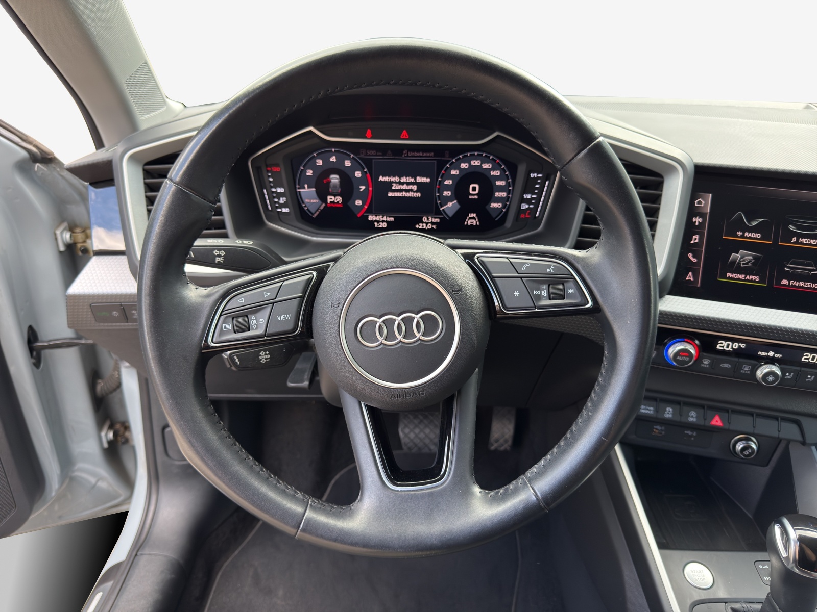 AUDI A1 Sportback 40 TFSI S Line S-tronic-image-9