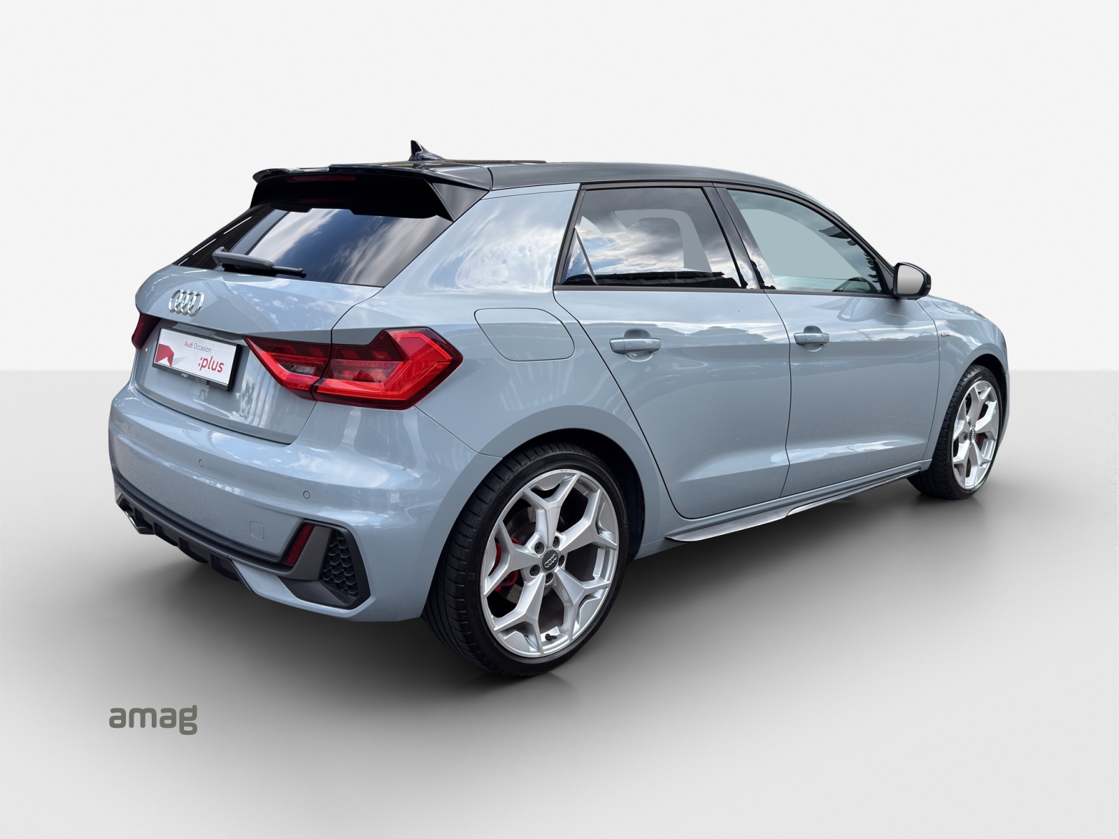 AUDI A1 Sportback 40 TFSI S Line S-tronic-image-4