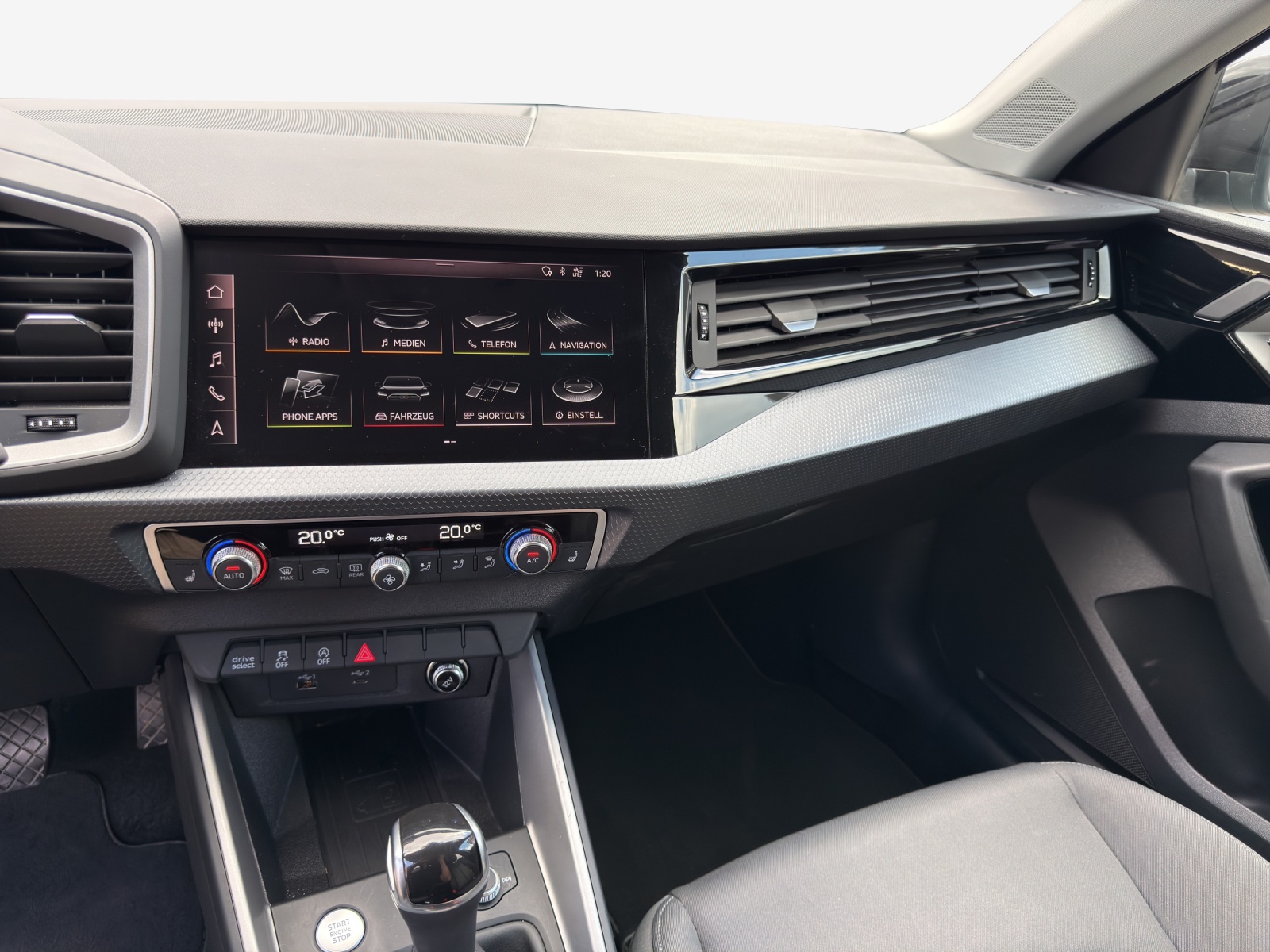 AUDI A1 Sportback 40 TFSI S Line S-tronic-image-10