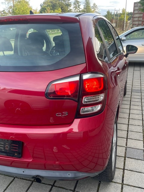 CITROEN C3 1.2i Exclusive-image-7