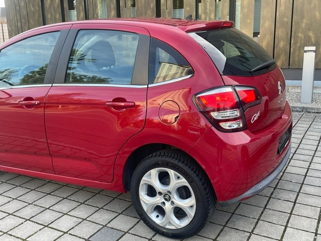 CITROEN C3 1.2i Exclusive-image-10