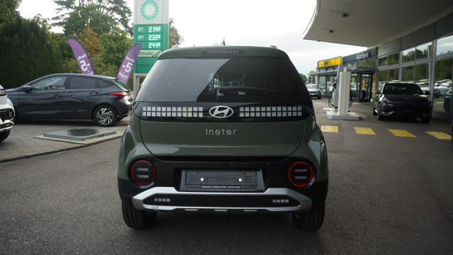 HYUNDAI Inster 49kWh Amplia-image-5