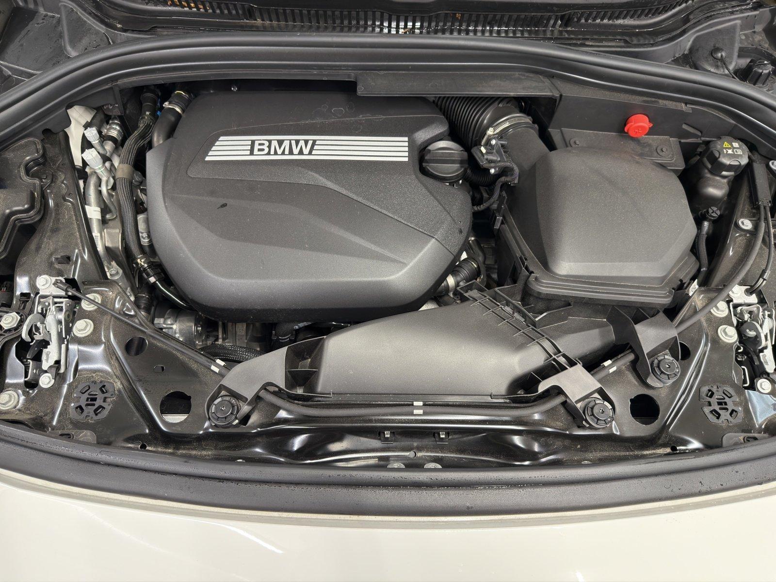 BMW 223d xDrive Active Tourer M SPORT-image-17