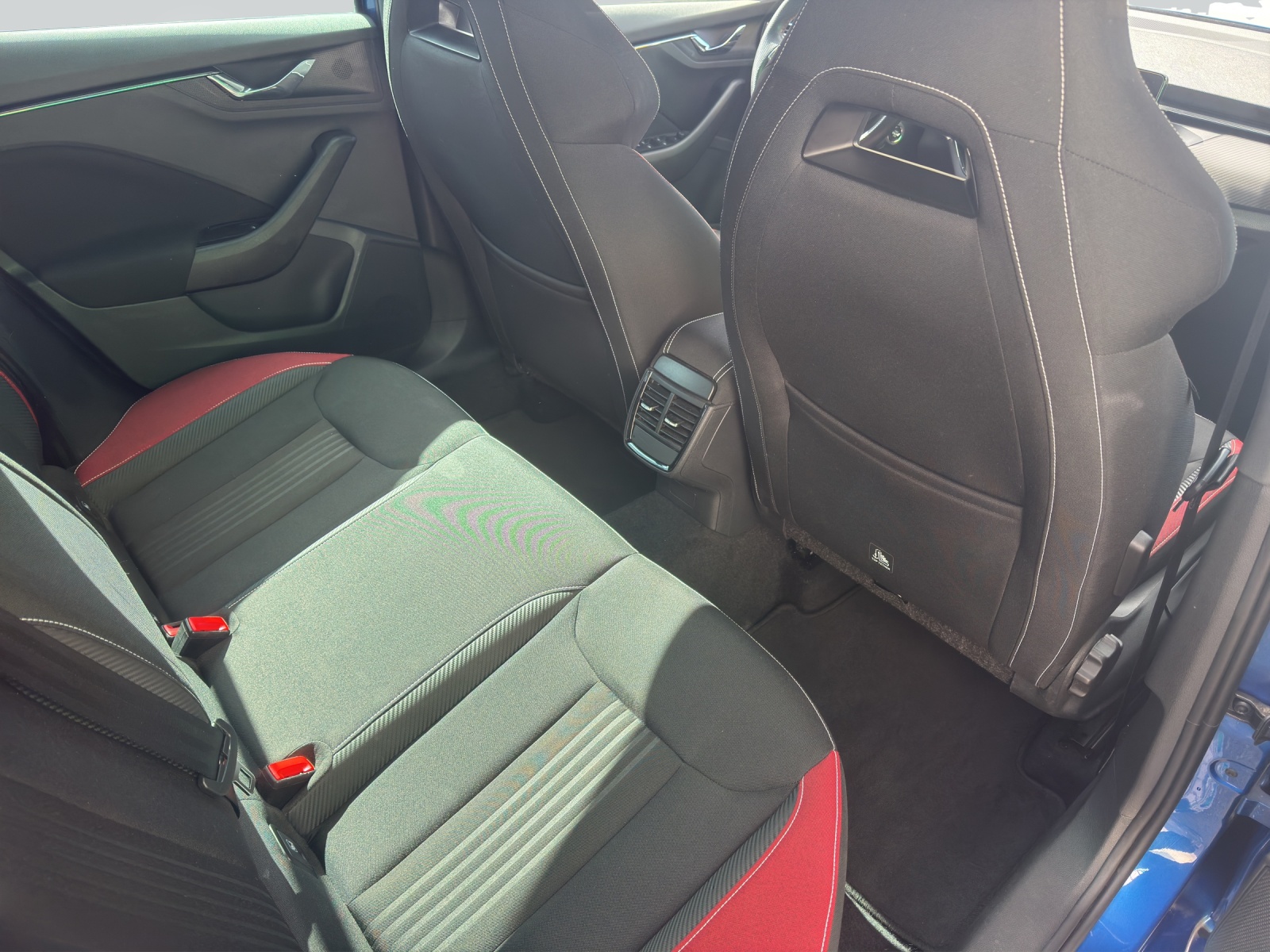 SKODA Kamiq 1.5 TSI ACT Monte Carlo DSG-image-9