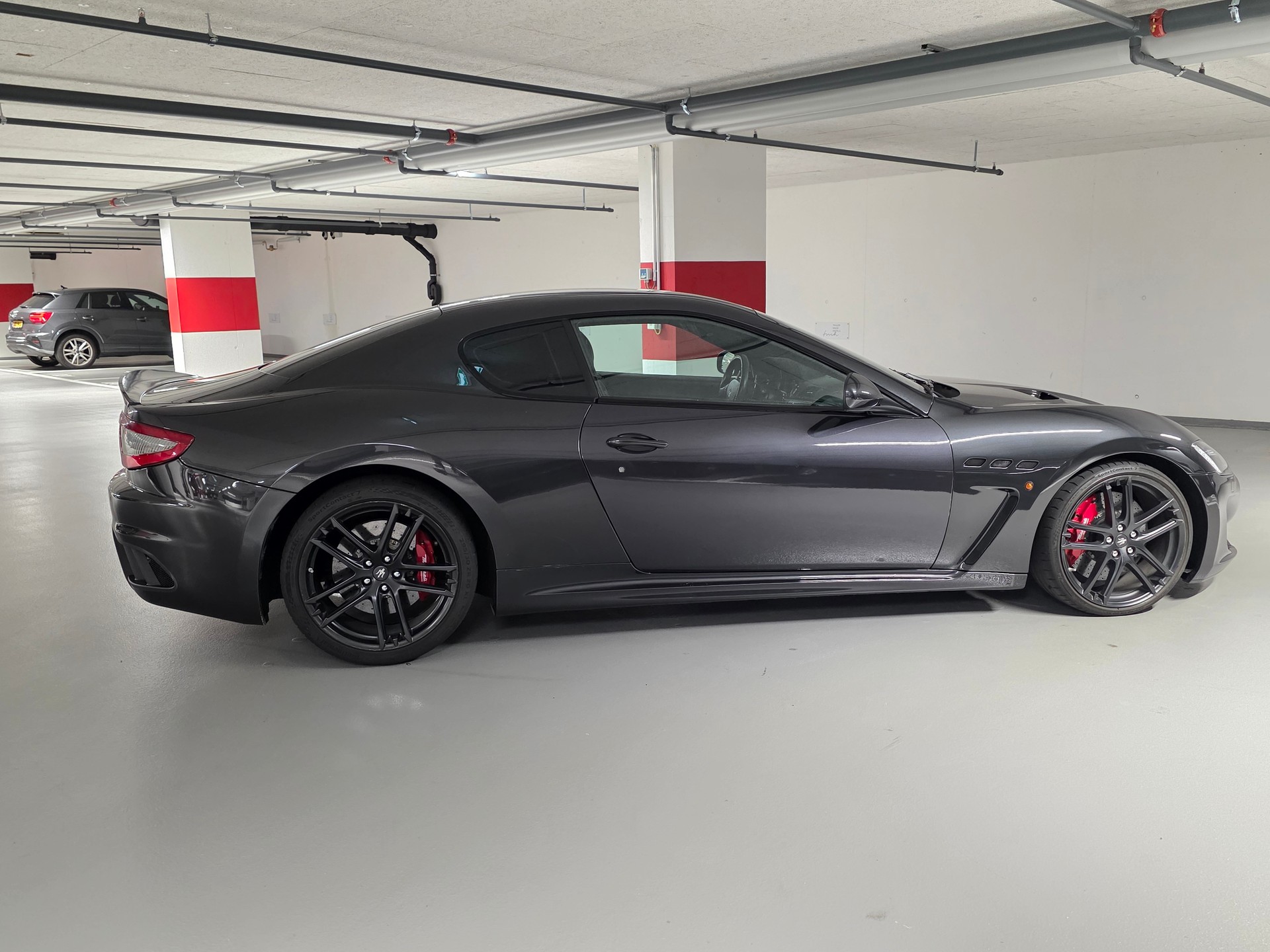 MASERATI GranTurismo MC Stradale Centenial Edition-image-4