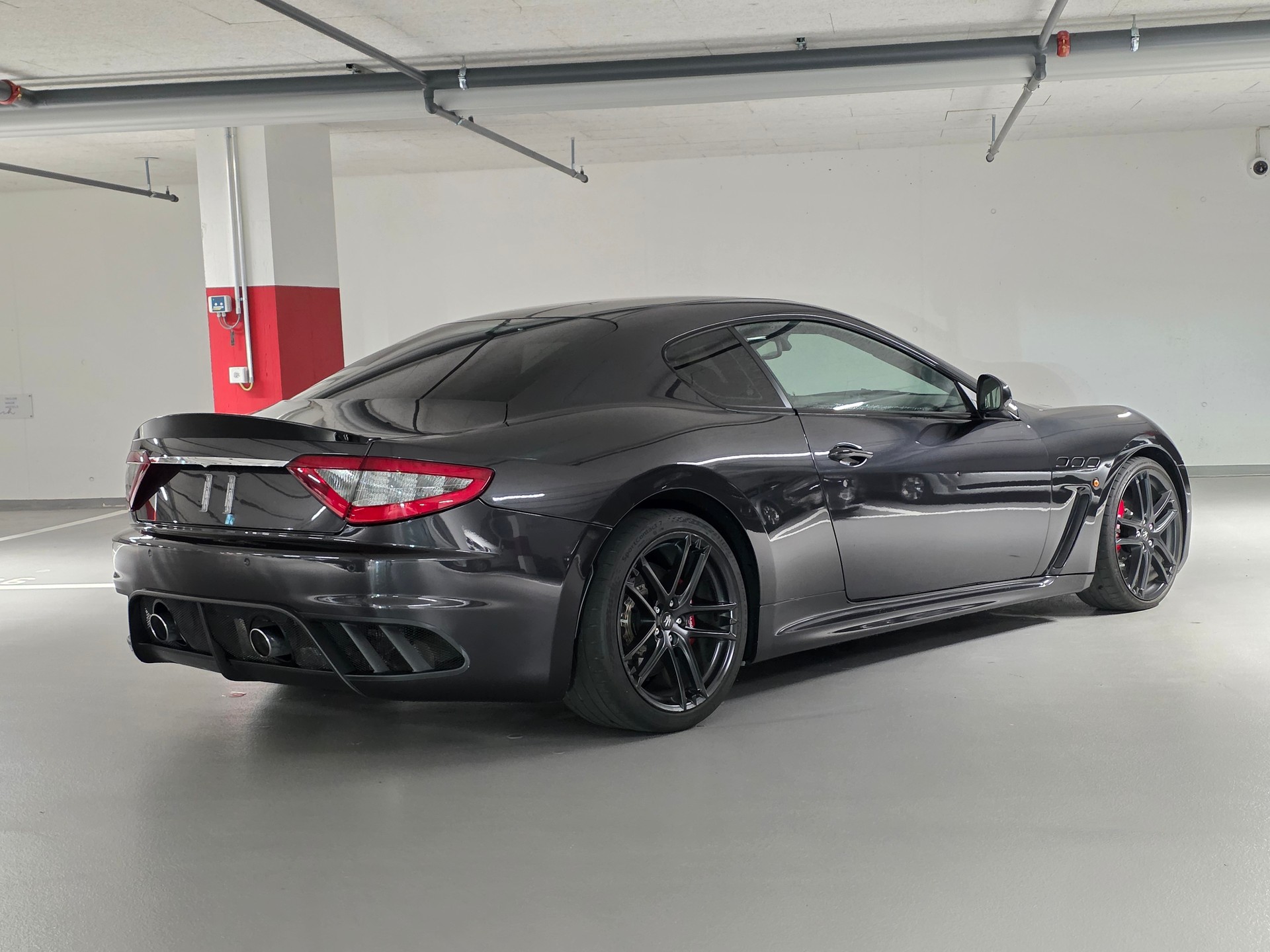 MASERATI GranTurismo MC Stradale Centenial Edition-image-5