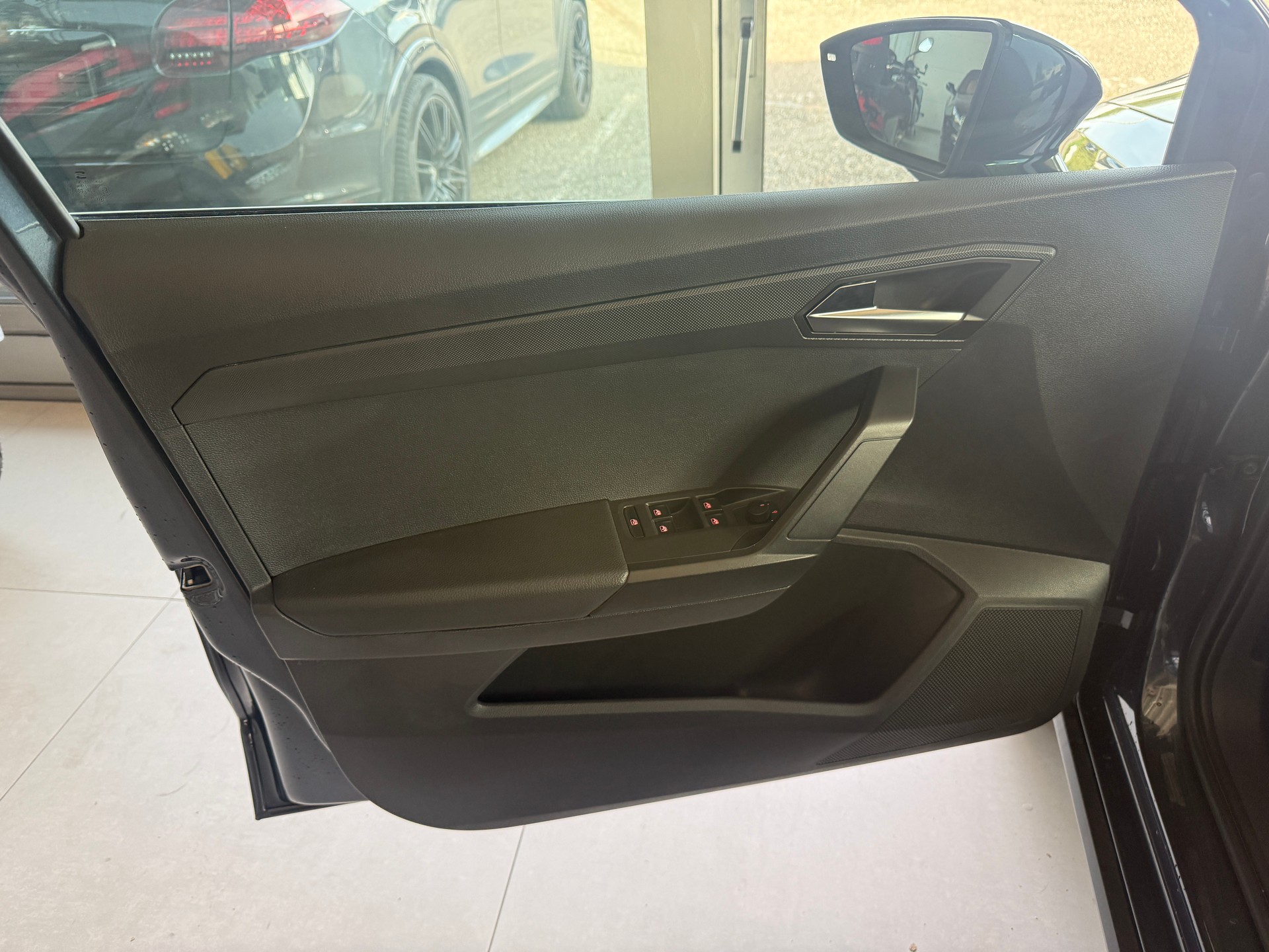 SEAT Arona 1.0 TSI Eco Style DSG ***HERSTELLERGARANTIE BIS 03.2027***-image-21