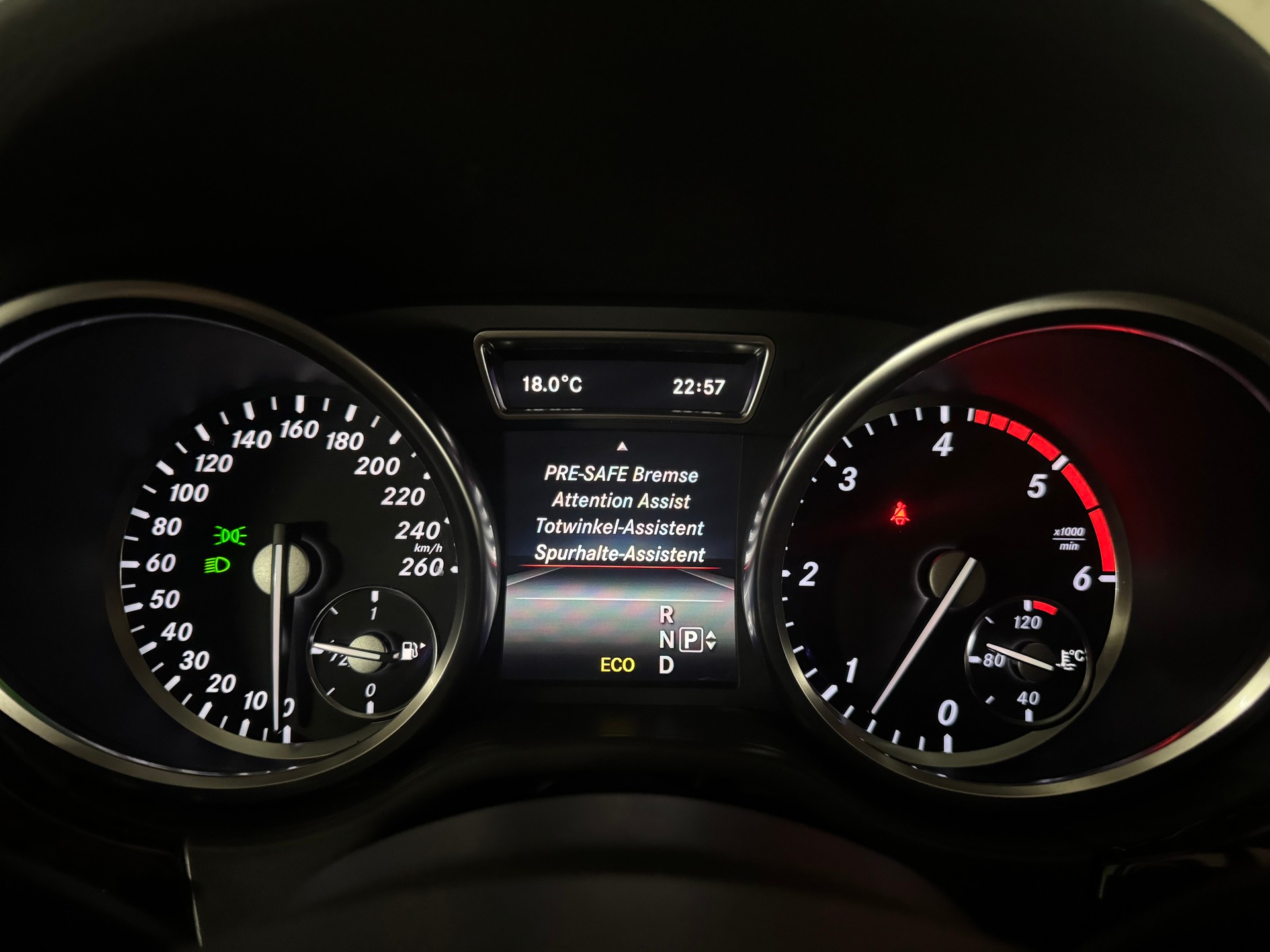 MERCEDES-BENZ ML 350 BlueTEC Executive 4Matic 7G-Tronic, Voll Ausstattung-image-15