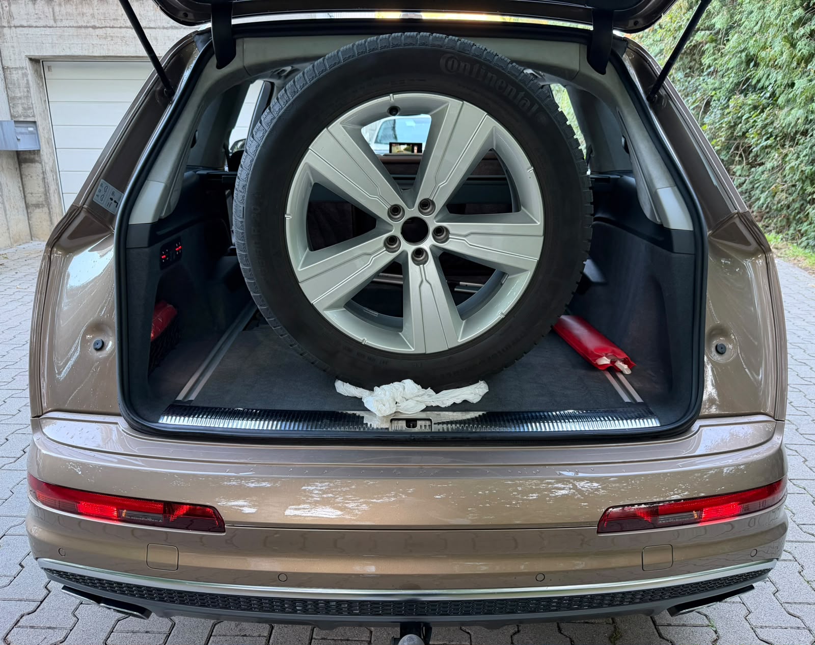 AUDI SQ7 4.0 TDI quattro tiptronic *ABT 510PS*-image-13