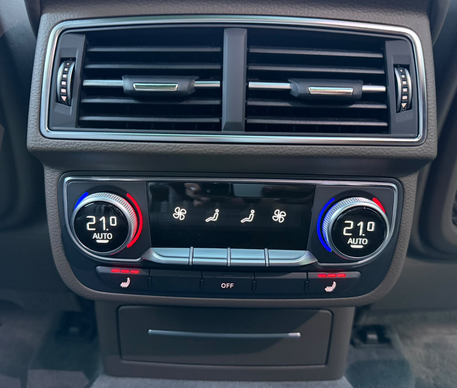 AUDI SQ7 4.0 TDI quattro tiptronic *ABT 510PS*-image-22