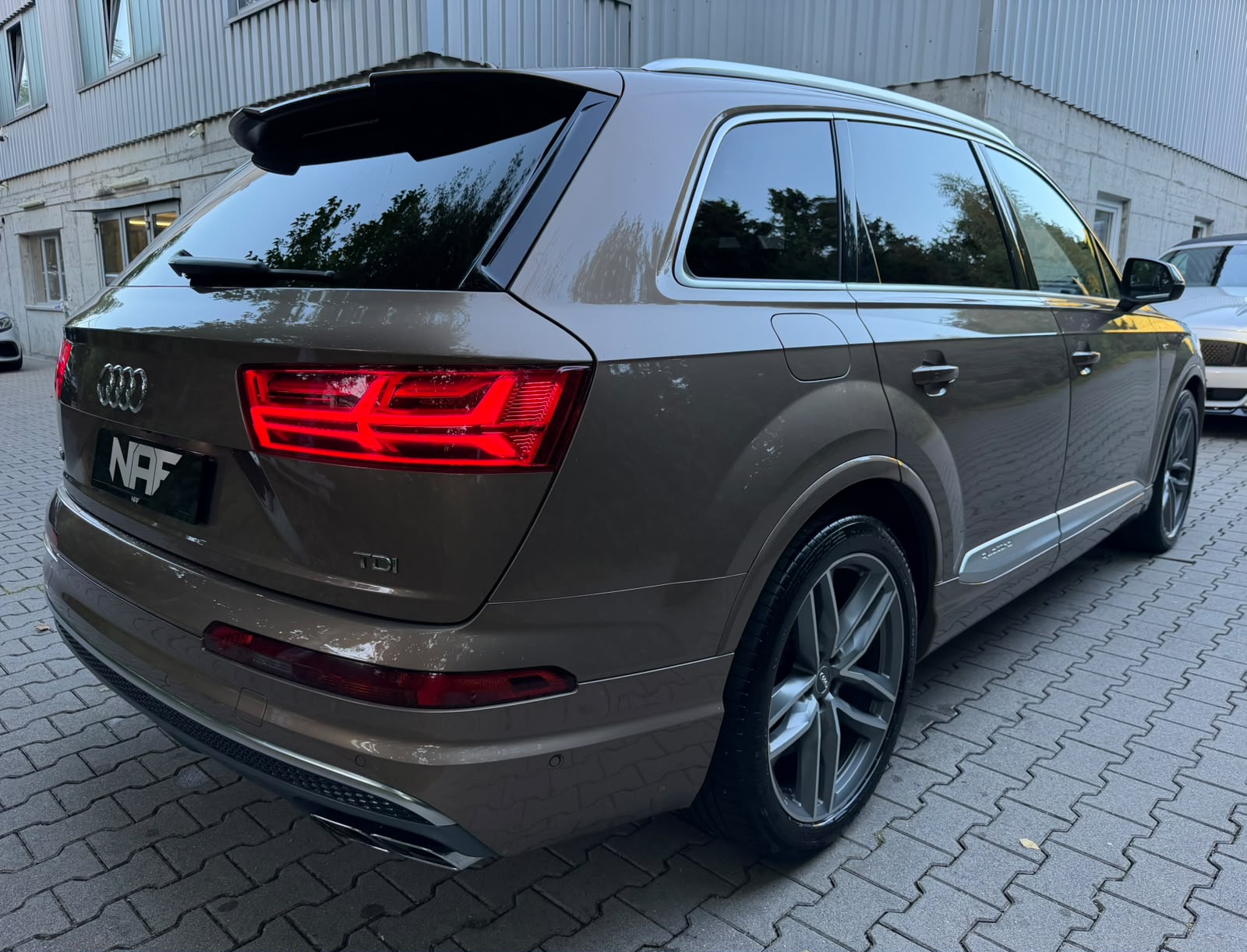 AUDI SQ7 4.0 TDI quattro tiptronic *ABT 510PS*-image-4
