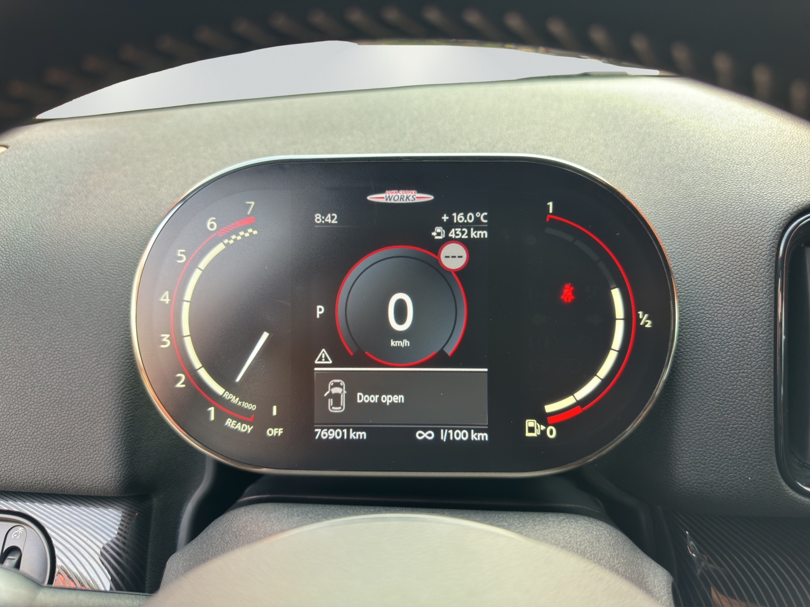 MINI Countryman John Cooper Works ALL4 Steptronic-image-5