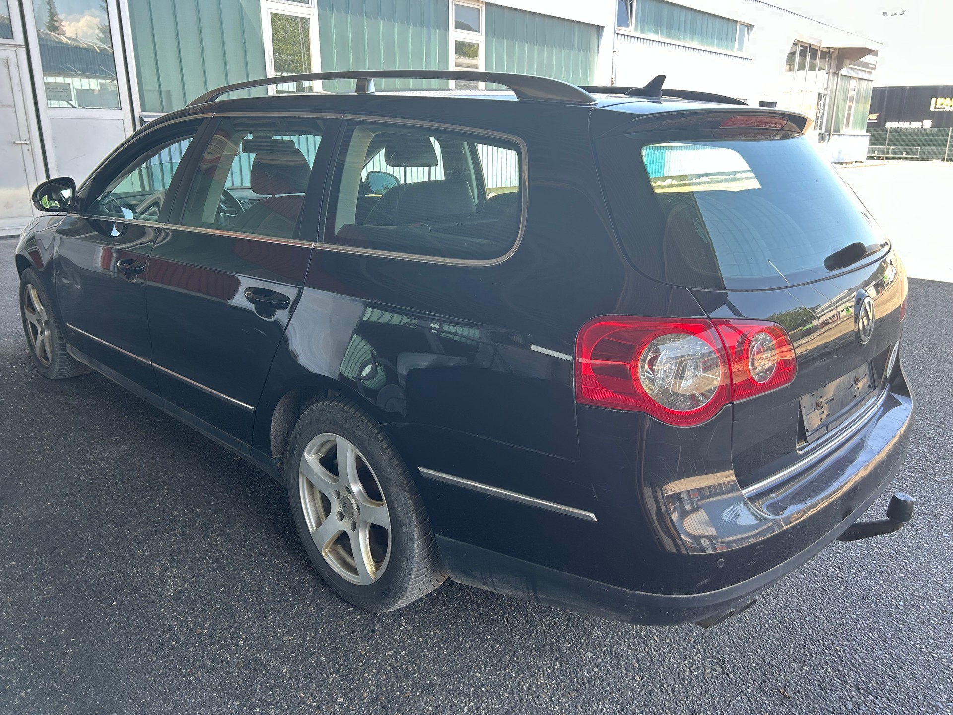 VW Passat Variant 2.0 TDI Value-image-5