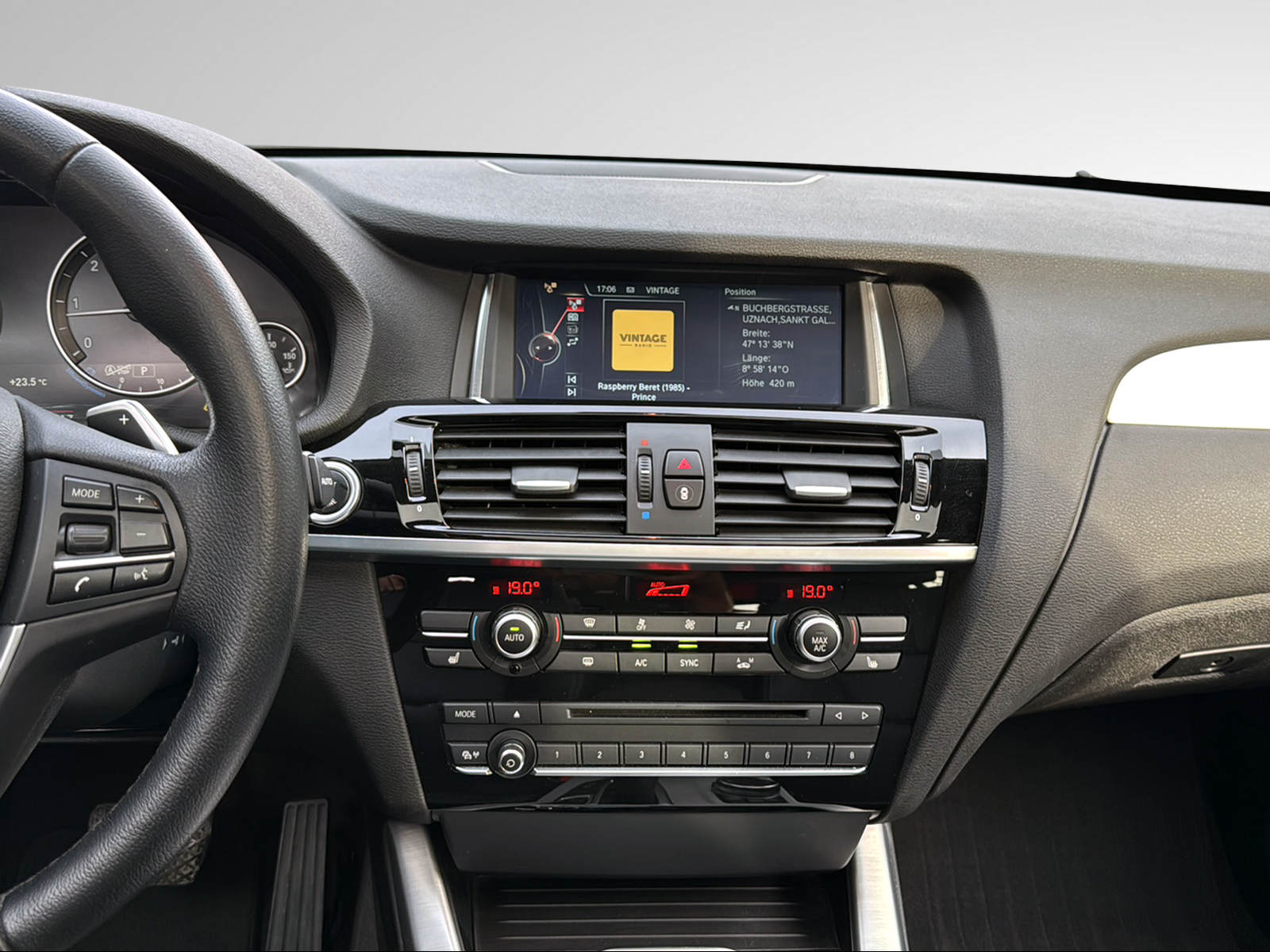 BMW X3 xDrive 30d xLine Steptronic-image-18