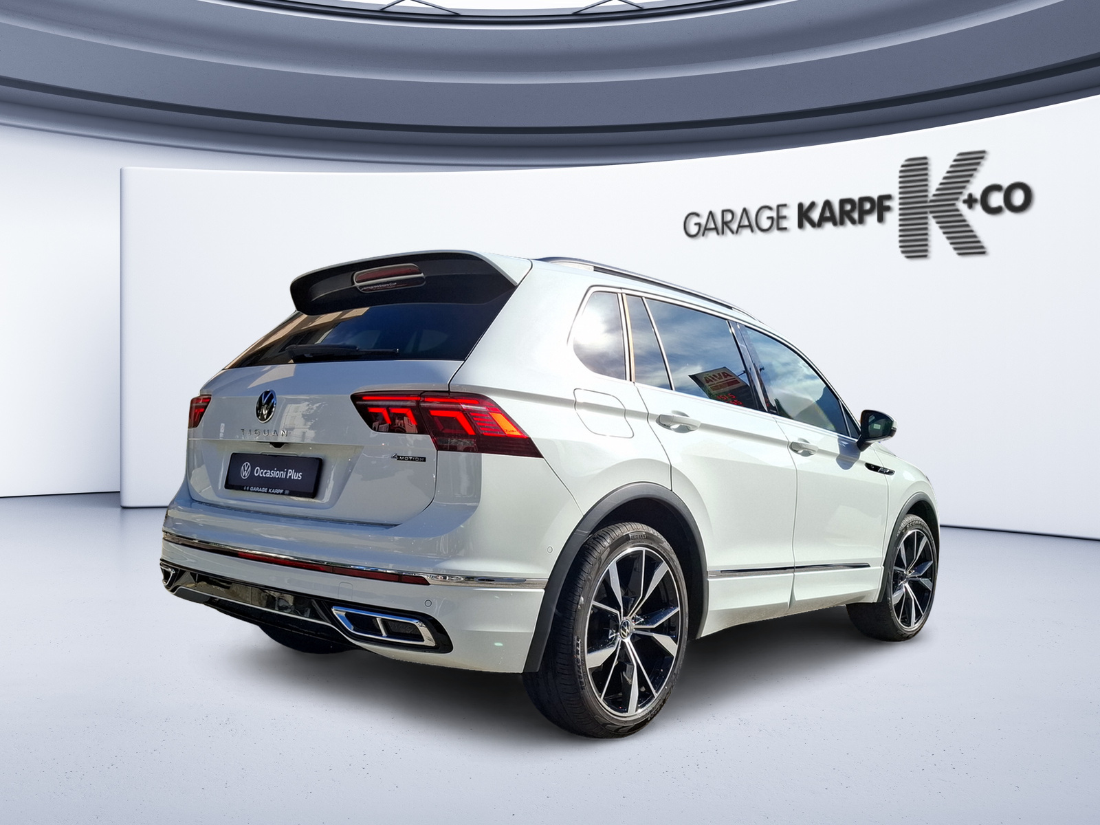 VW Tiguan 2.0 TDI SCR R-Line 4Motion DSG-image-4