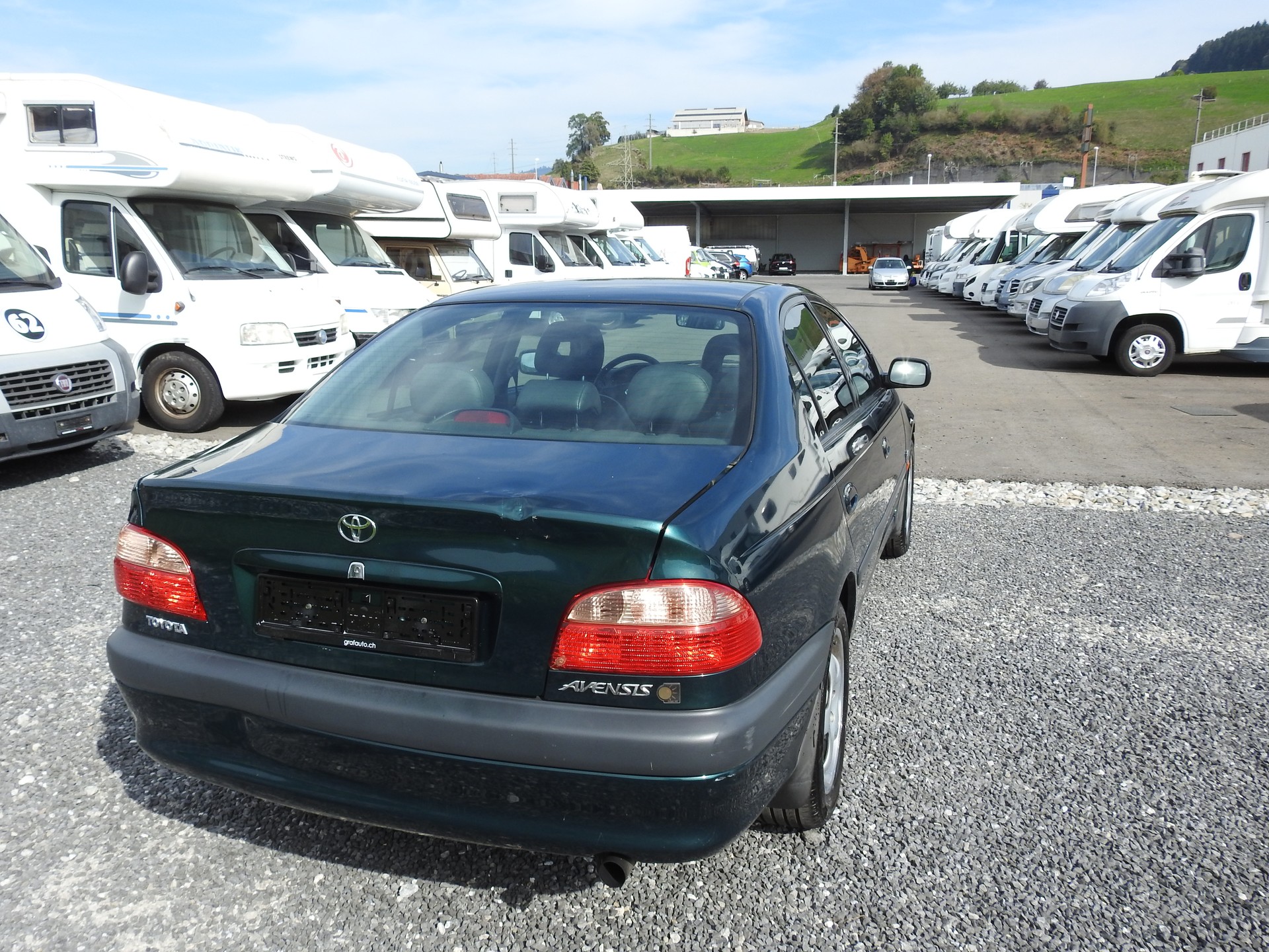 TOYOTA Avensis 2.0 VVT-i Linea Sol Sedan Automatic-image-5