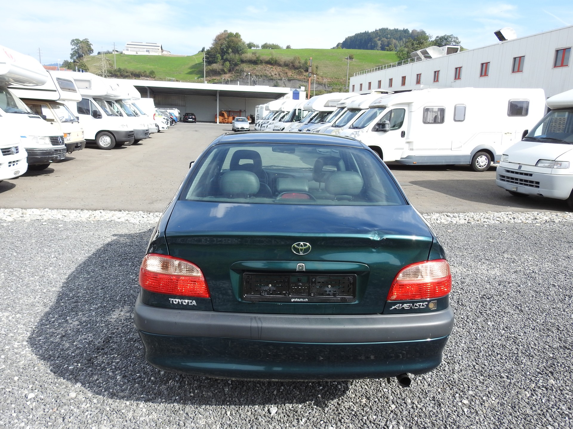 TOYOTA Avensis 2.0 VVT-i Linea Sol Sedan Automatic-image-4