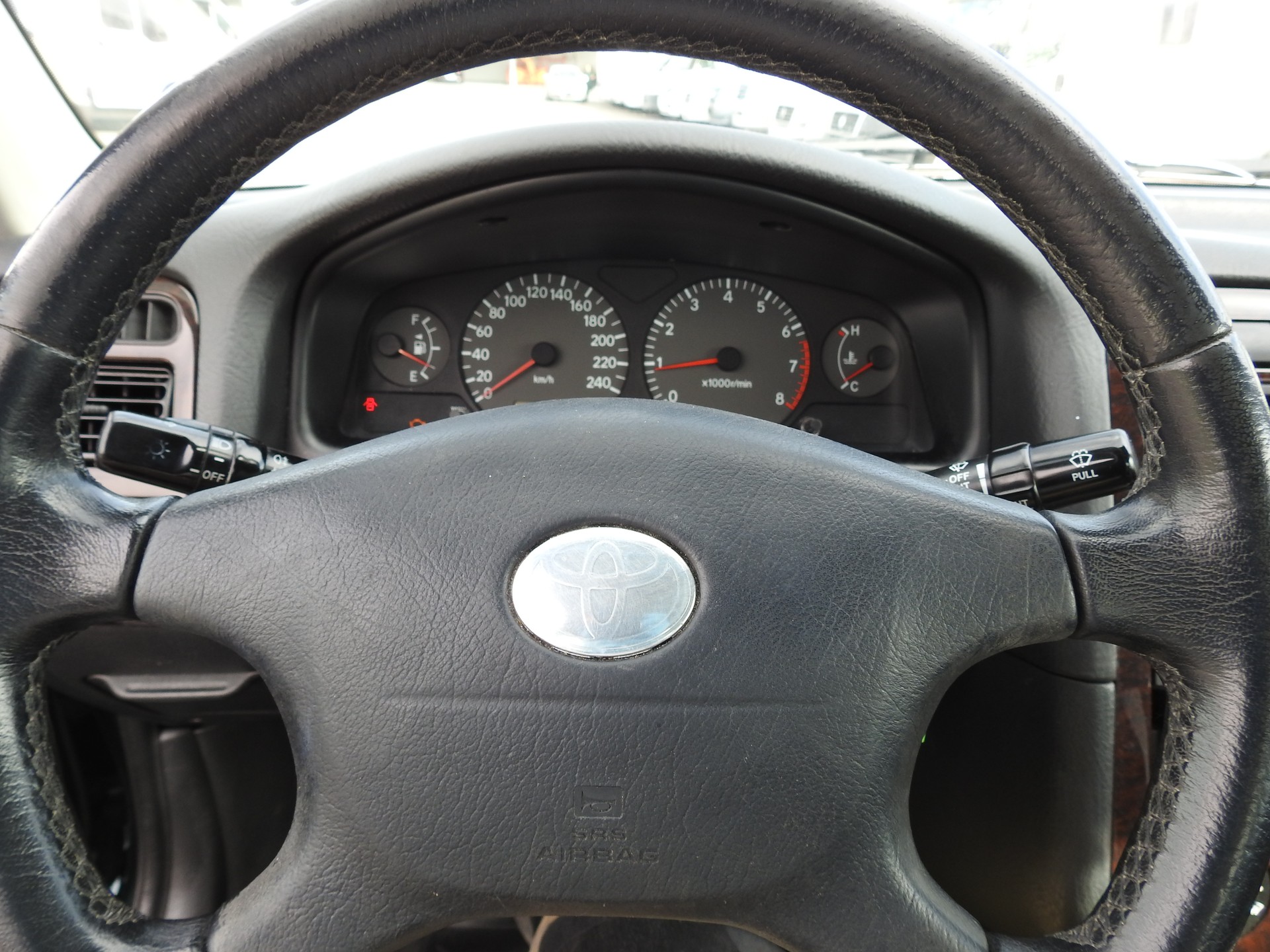 TOYOTA Avensis 2.0 VVT-i Linea Sol Sedan Automatic-image-23