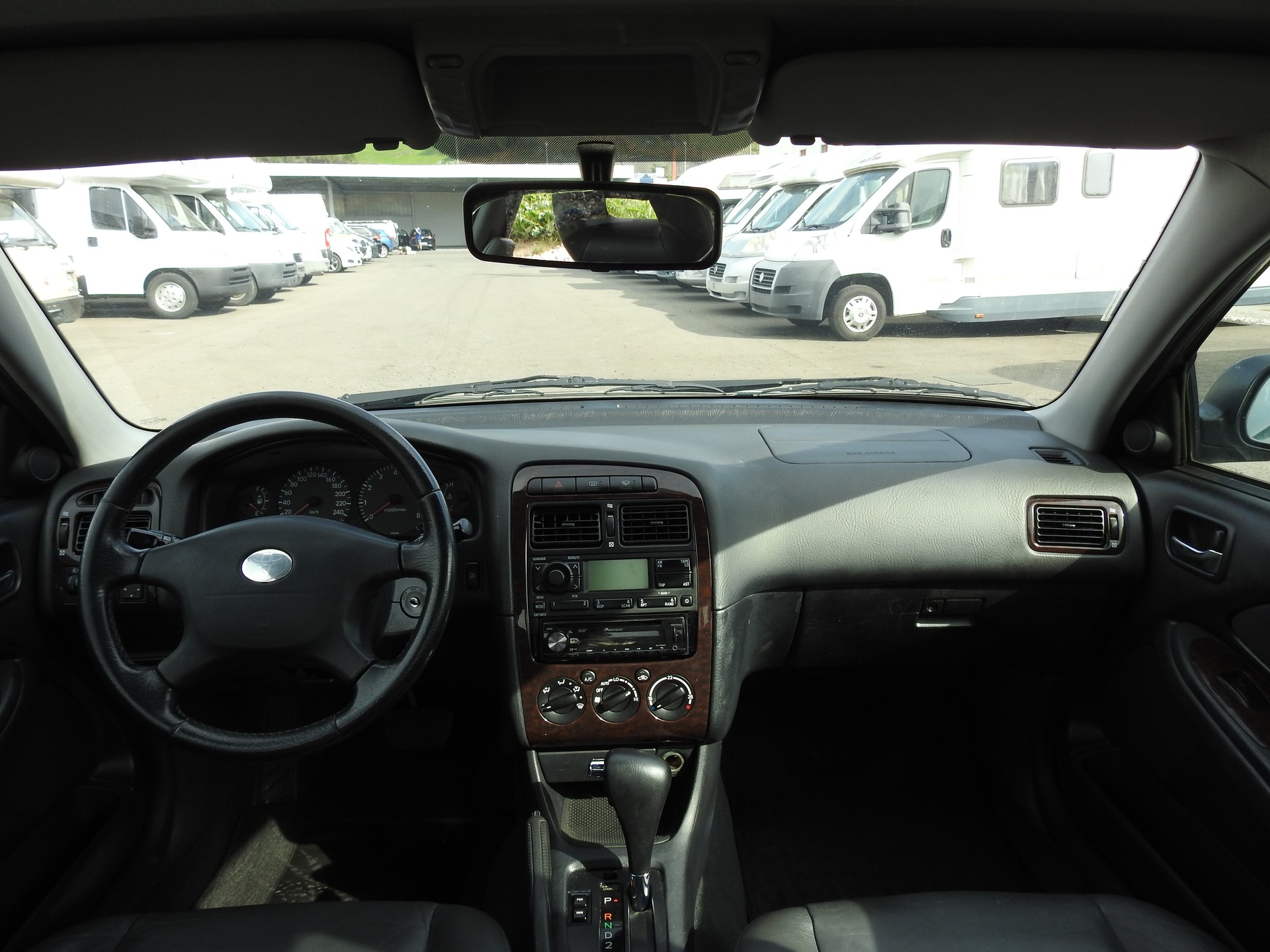 TOYOTA Avensis 2.0 VVT-i Linea Sol Sedan Automatic-image-15