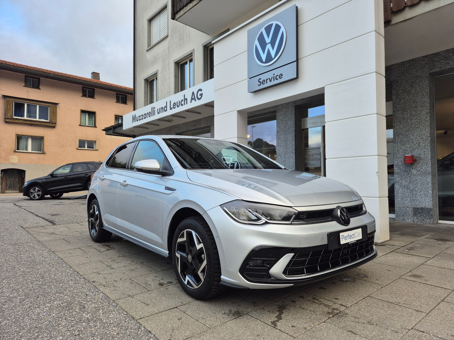 VW Polo 1.0 TSI R-Line DSG-image-0