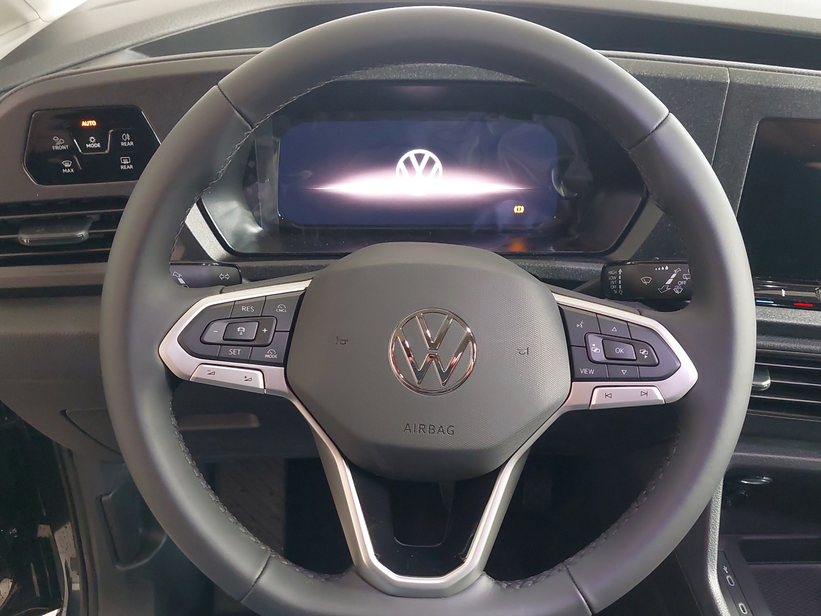 VW Caddy 2.0 TDI Liberty 4Motion-image-8
