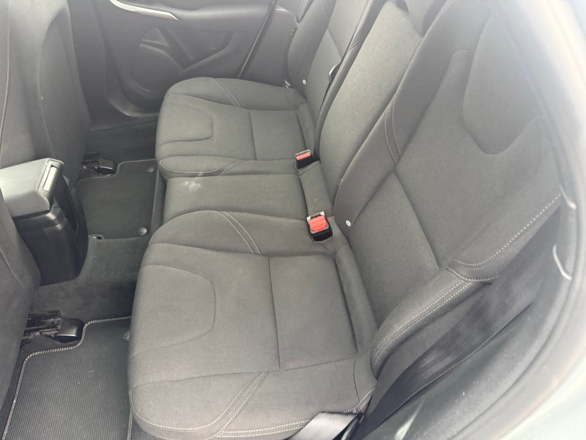 VOLVO V40 D3 Kinetic-image-8