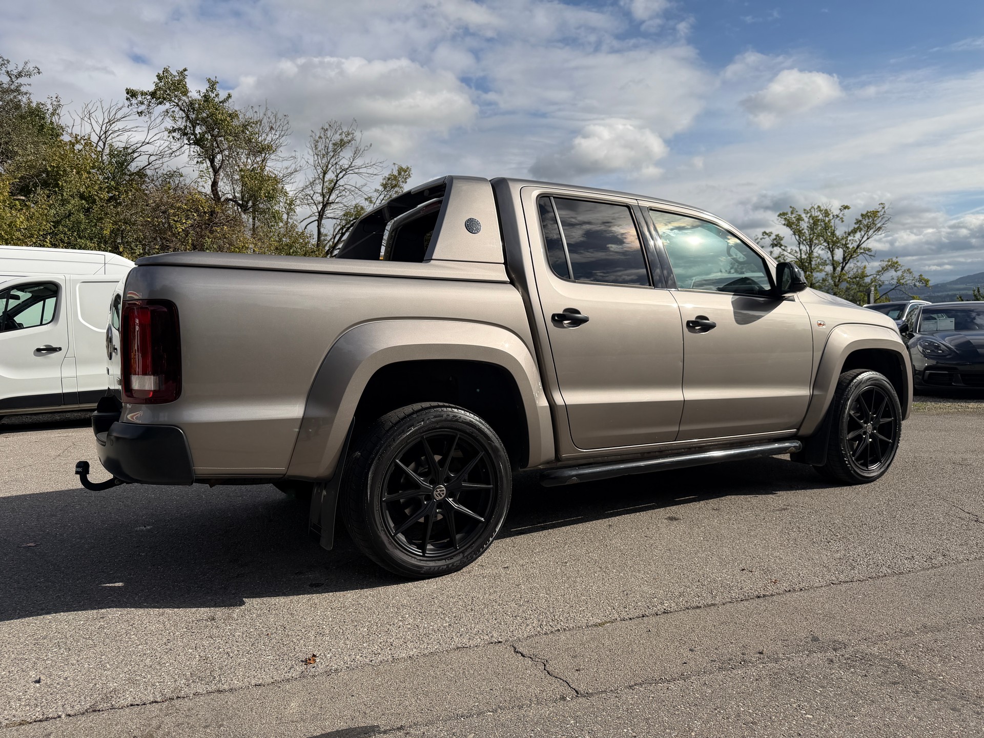 VW Amarok 3.0TDI Aventura 4Motion Automatic-image-8
