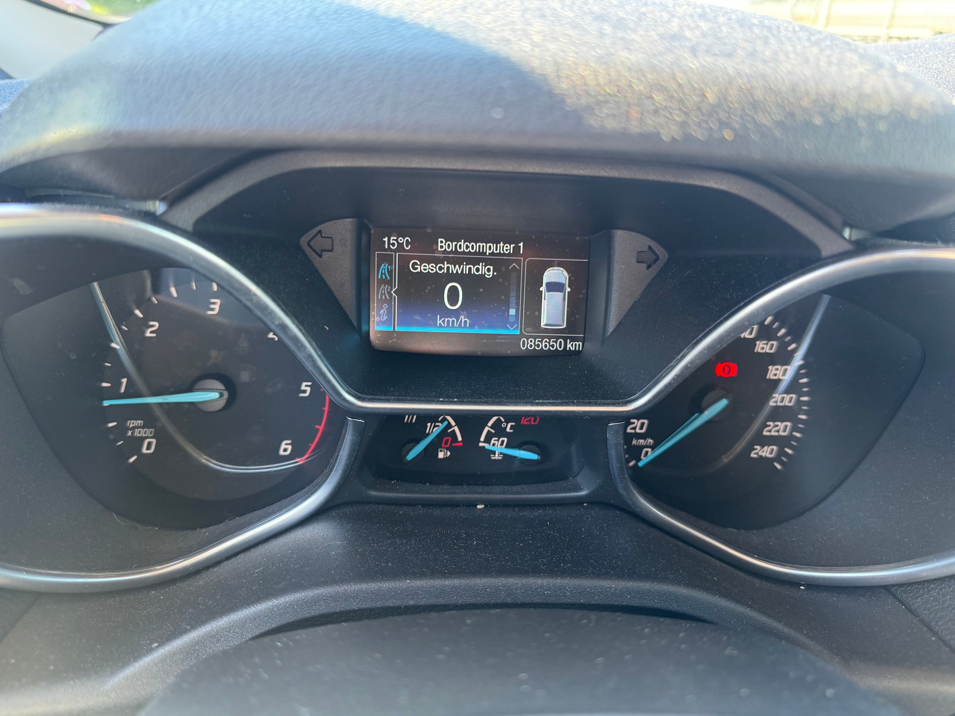 FORD Transit Connect Van T200 1.5 Eco Blue Trend-image-11