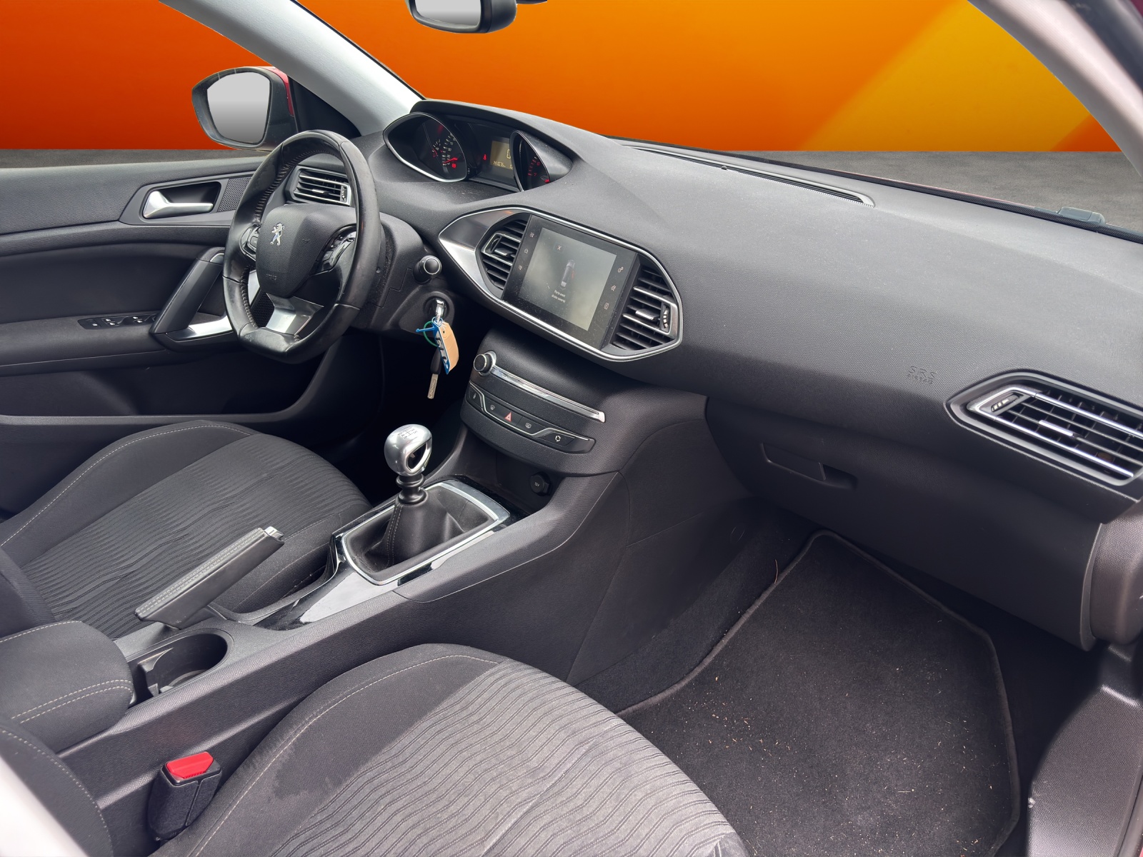 PEUGEOT 308 1.2 THP Active-image-11